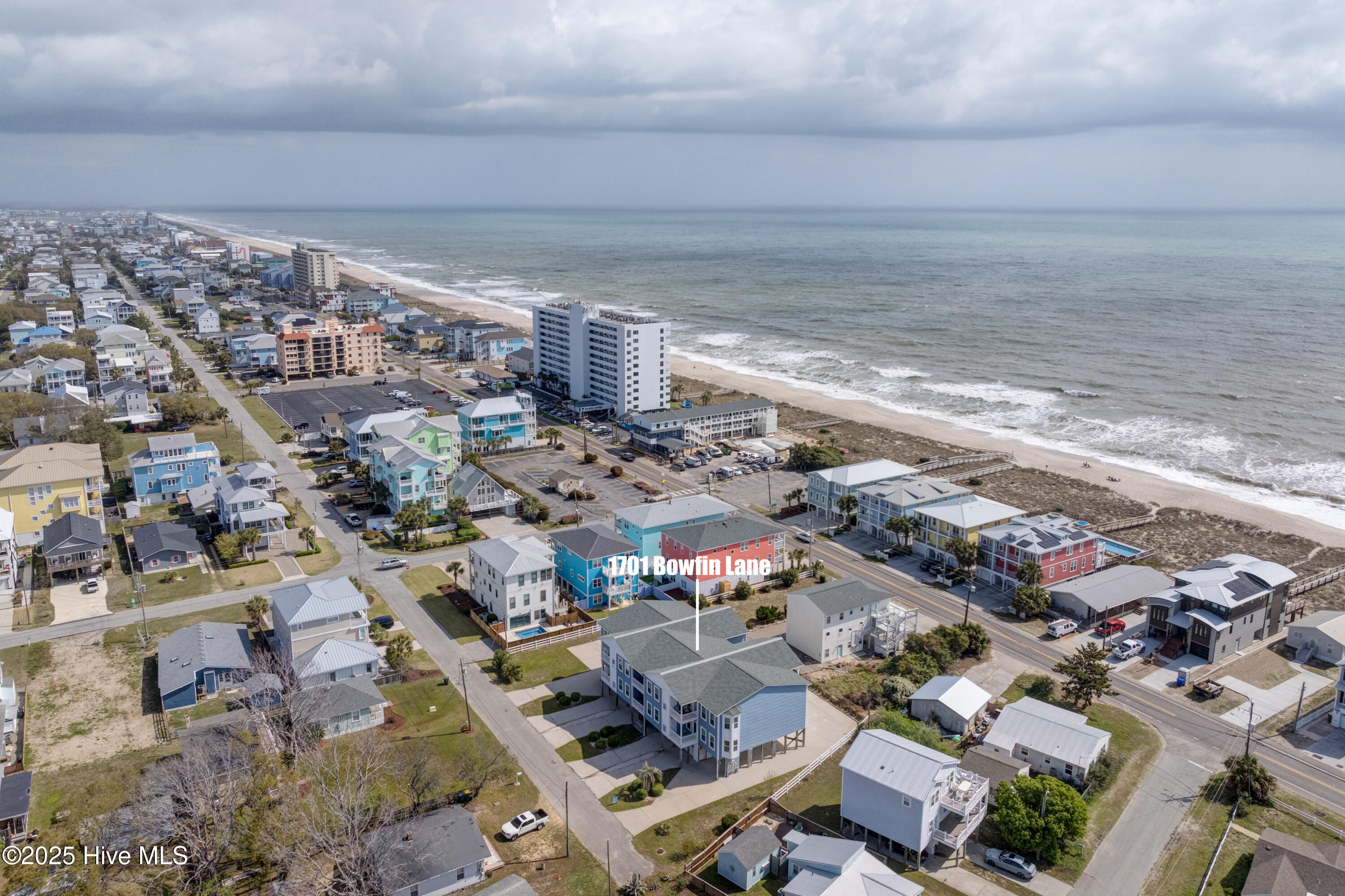 100498855 | Photo 42