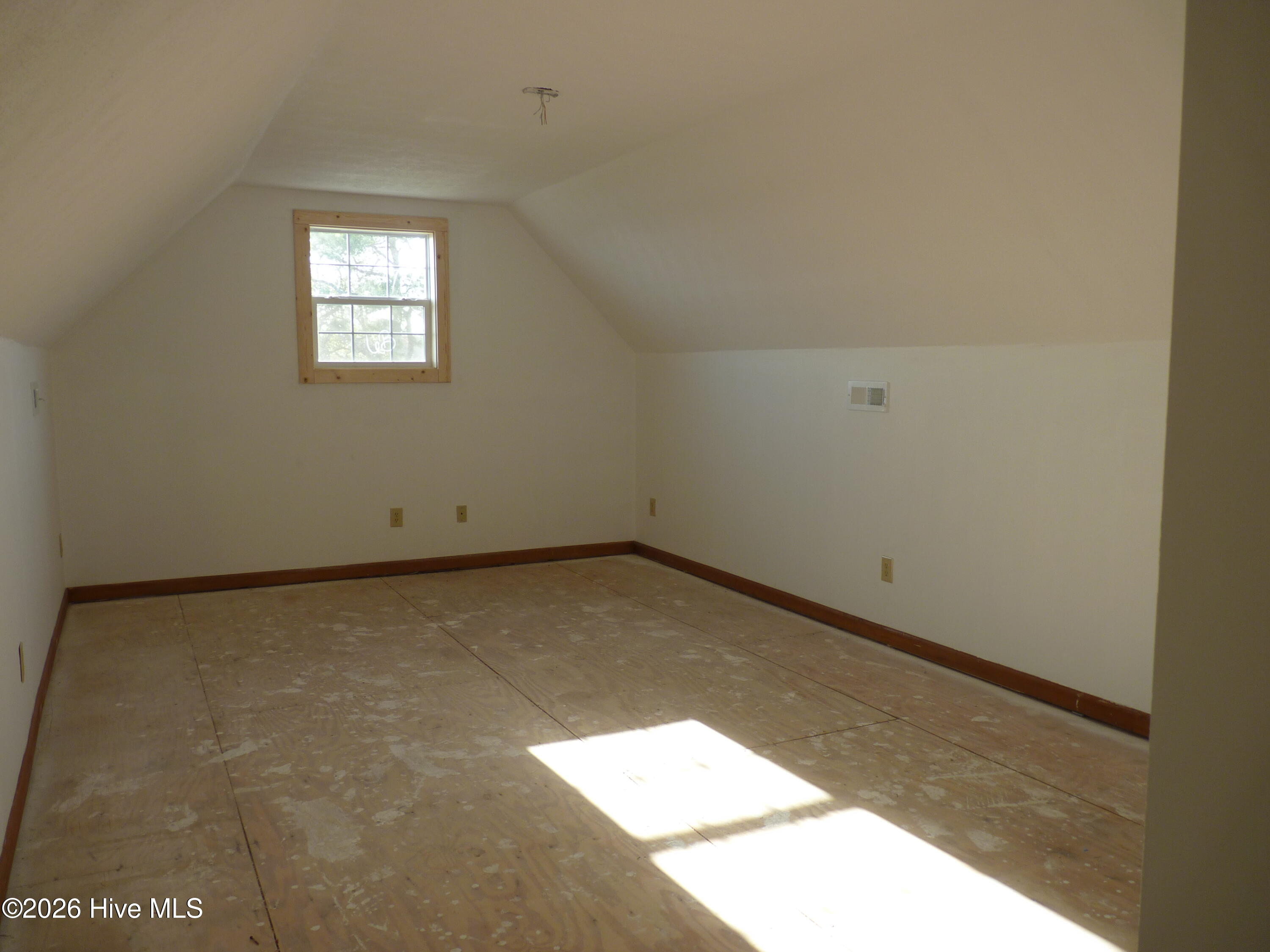 210 Shore Road, Newport, NC, 28570