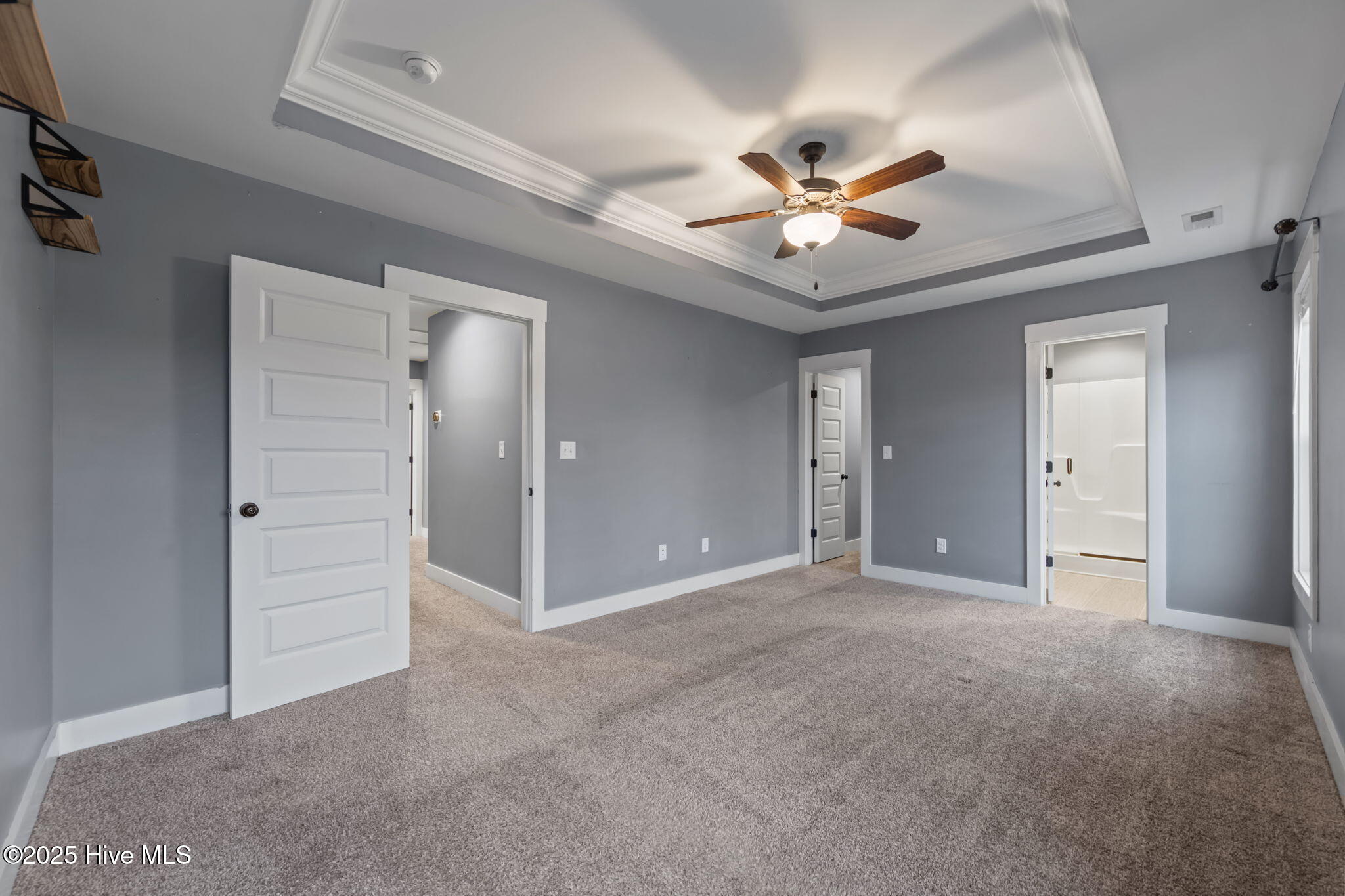 100544347 | Photo 23