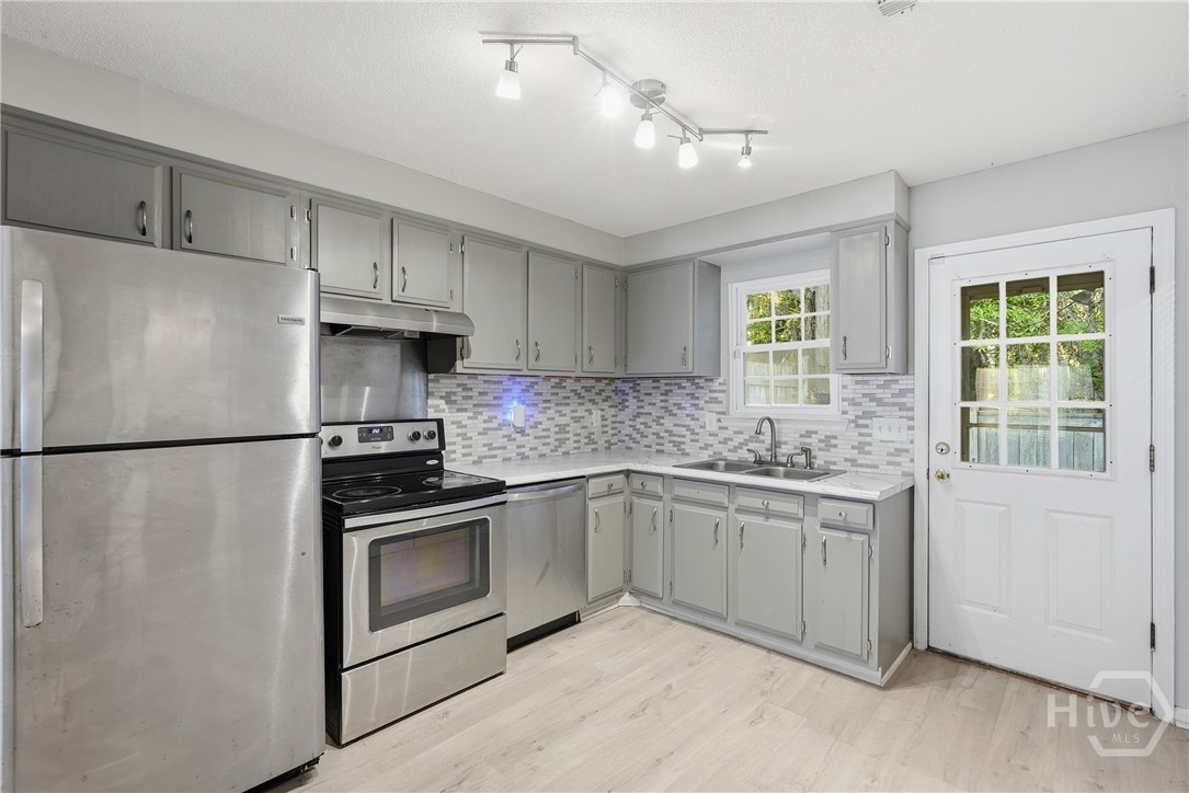 22 Longview Bluff Drive E, Savannah, GA, 31419