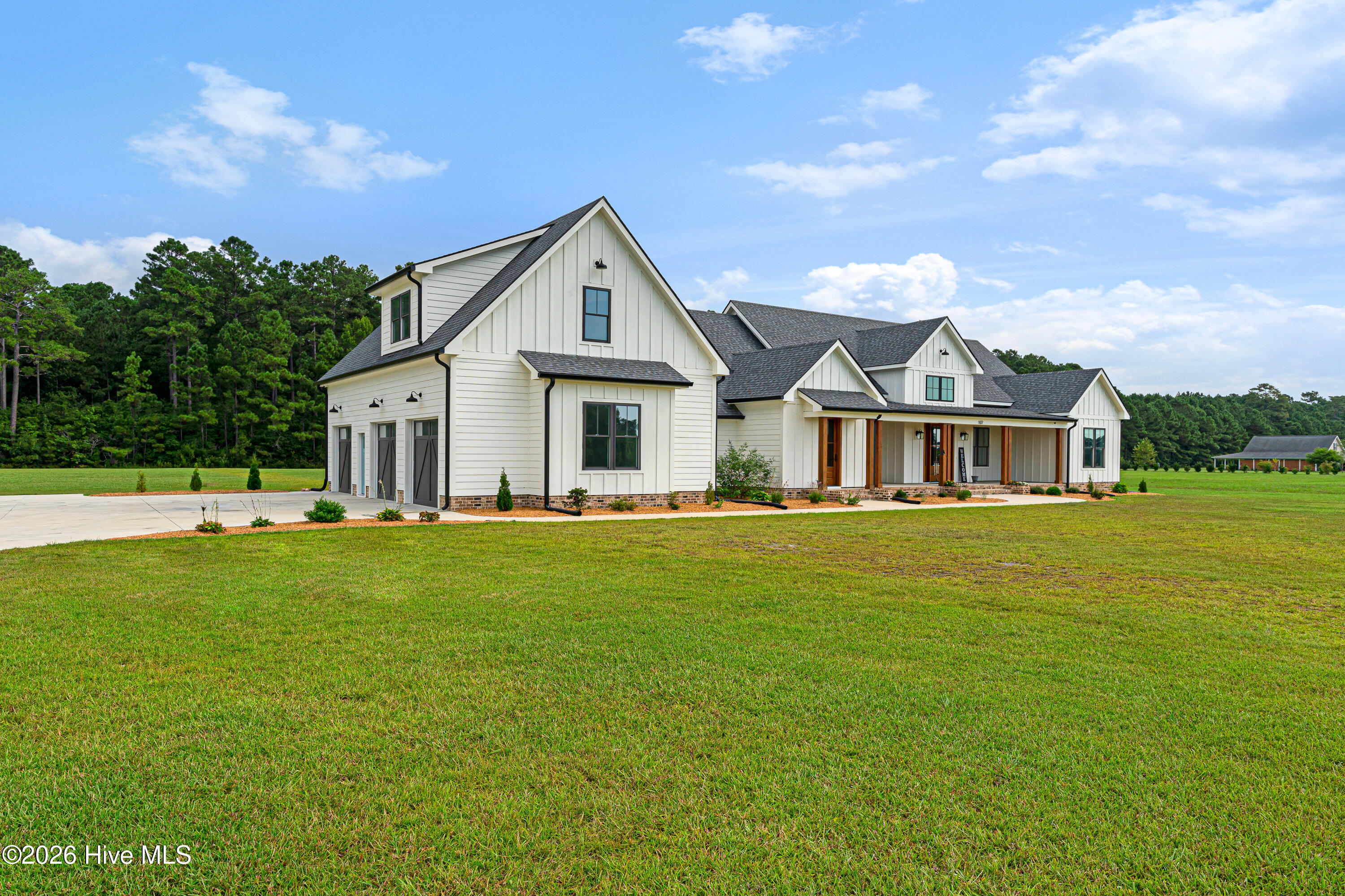 107 Mayflower Drive,Newport