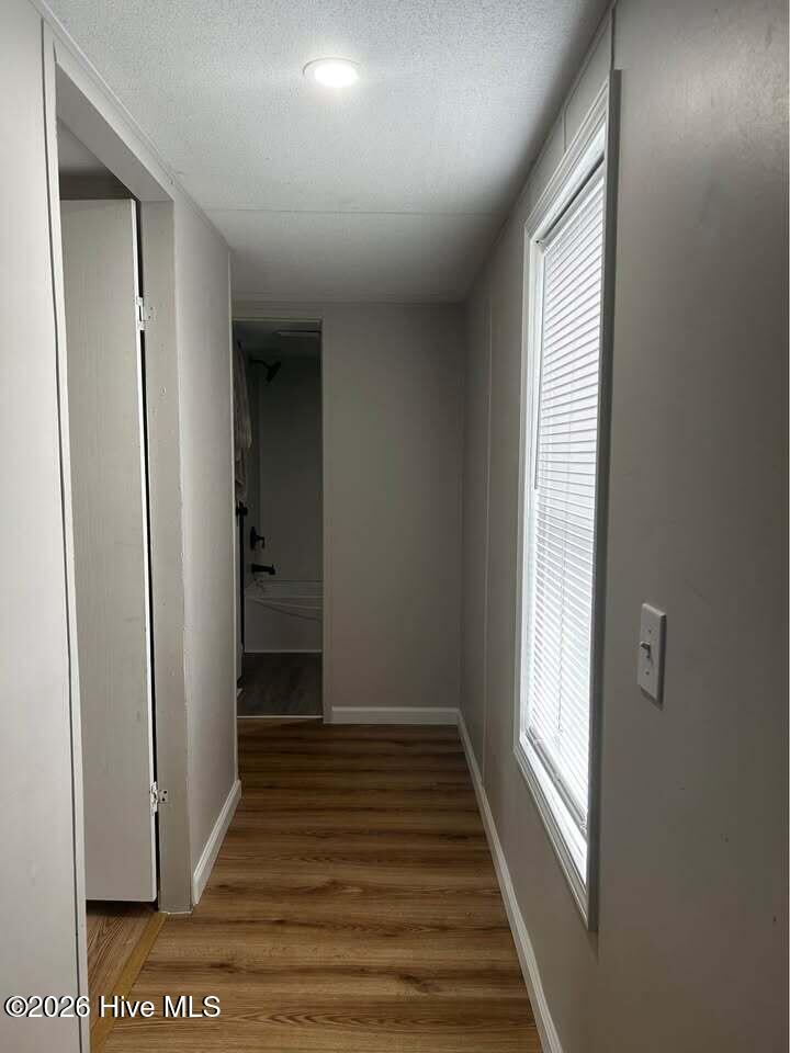 100569562 | Photo 16