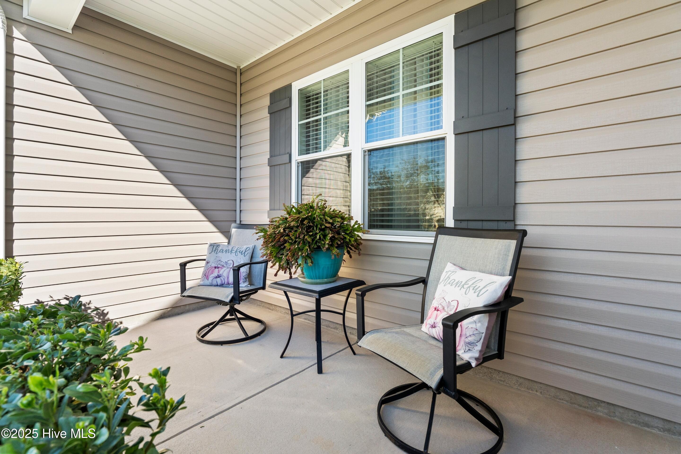 100538815 | Photo 53