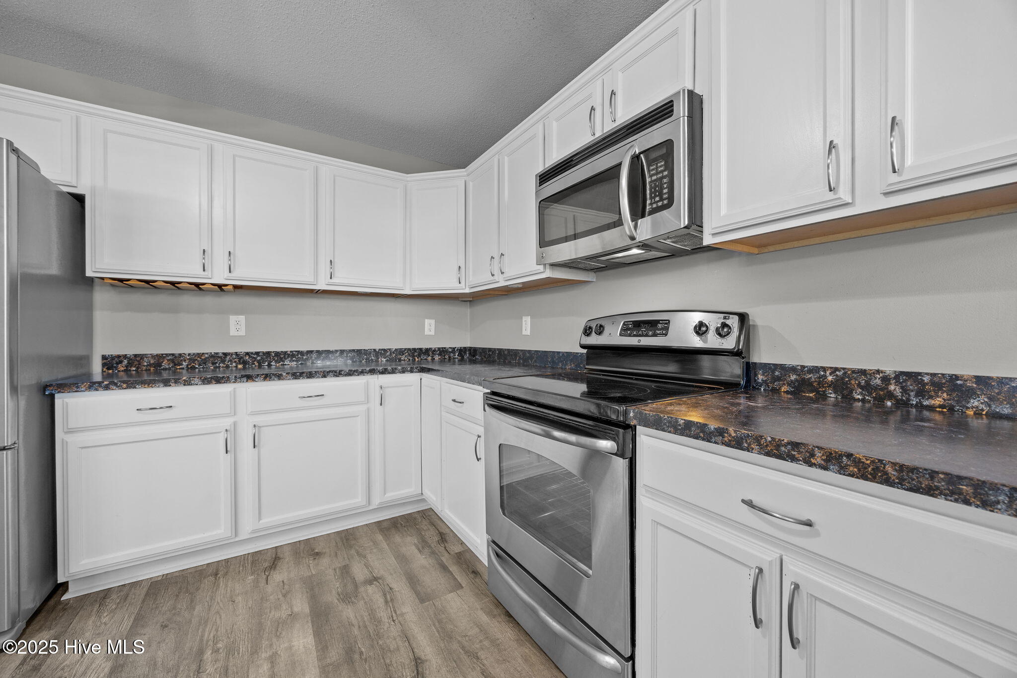 100546032 | Photo 18