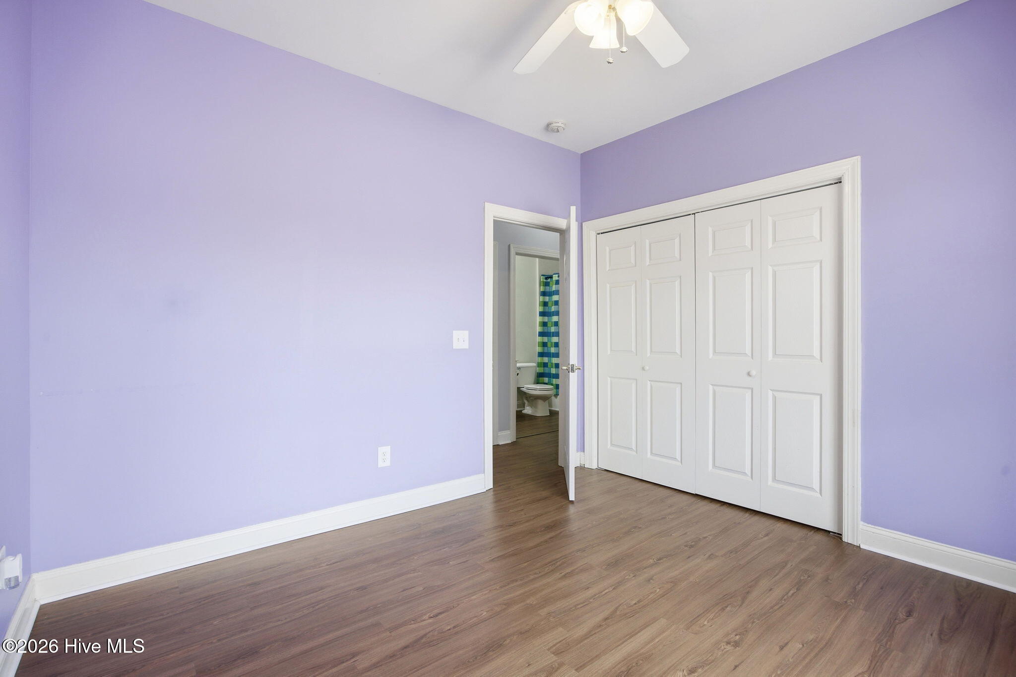 100570673 | Photo 20