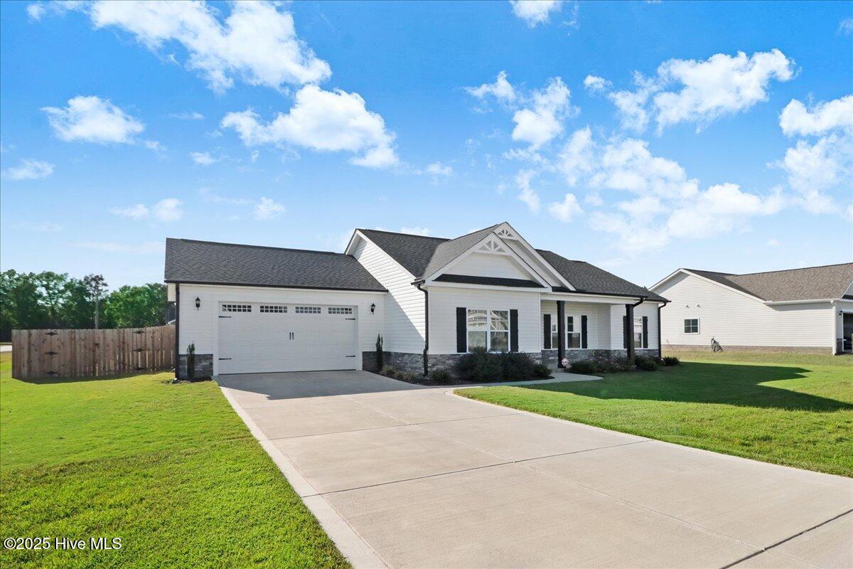 03-311 Fynloch Chase Dr-3