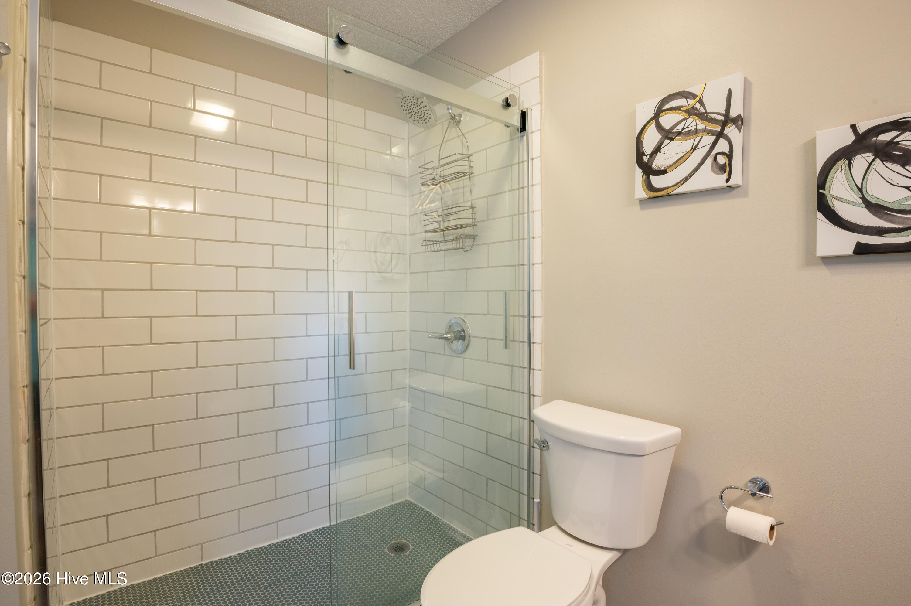 100553857 | Photo 17