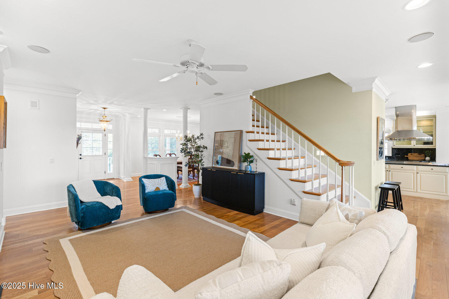 100544952 | Photo 12