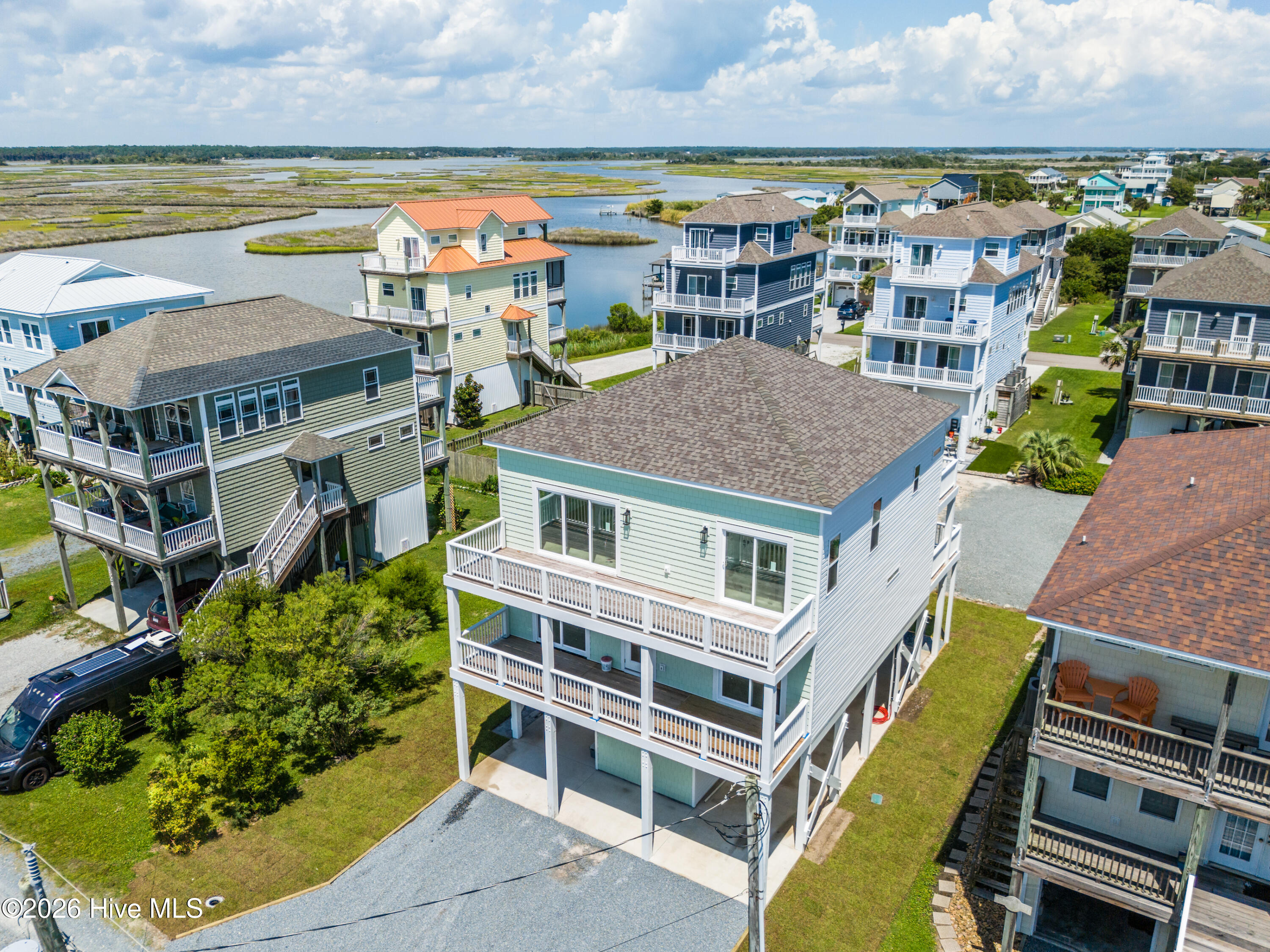 Exterior photo of 1518 Wahoo Street, North Topsail Beach, NC 28460. MLS: 100490288