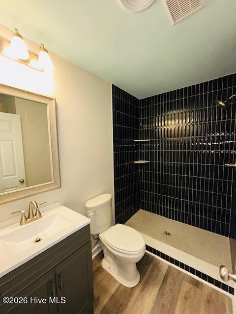 100550749 | Photo 14