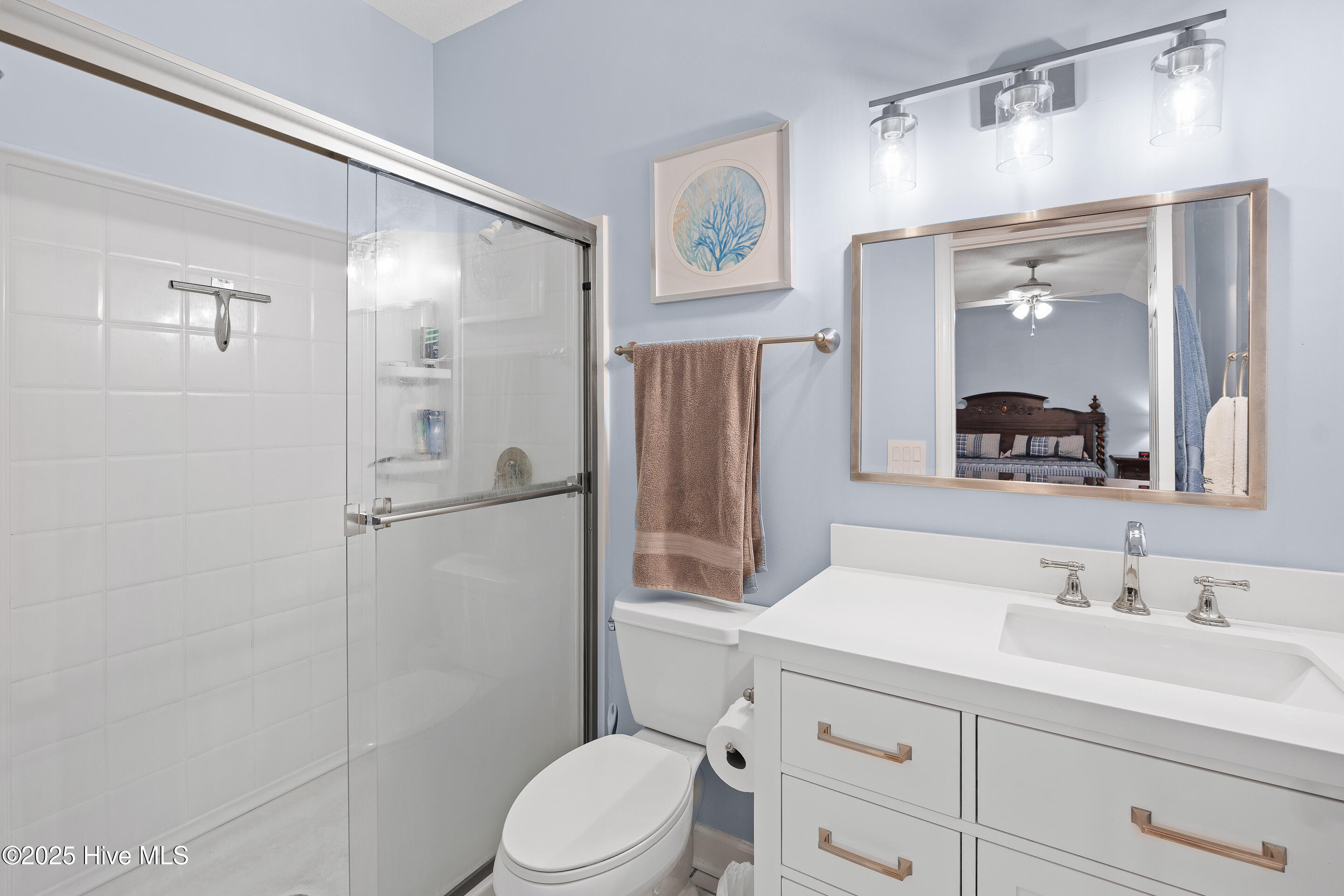 100543404 | Photo 30