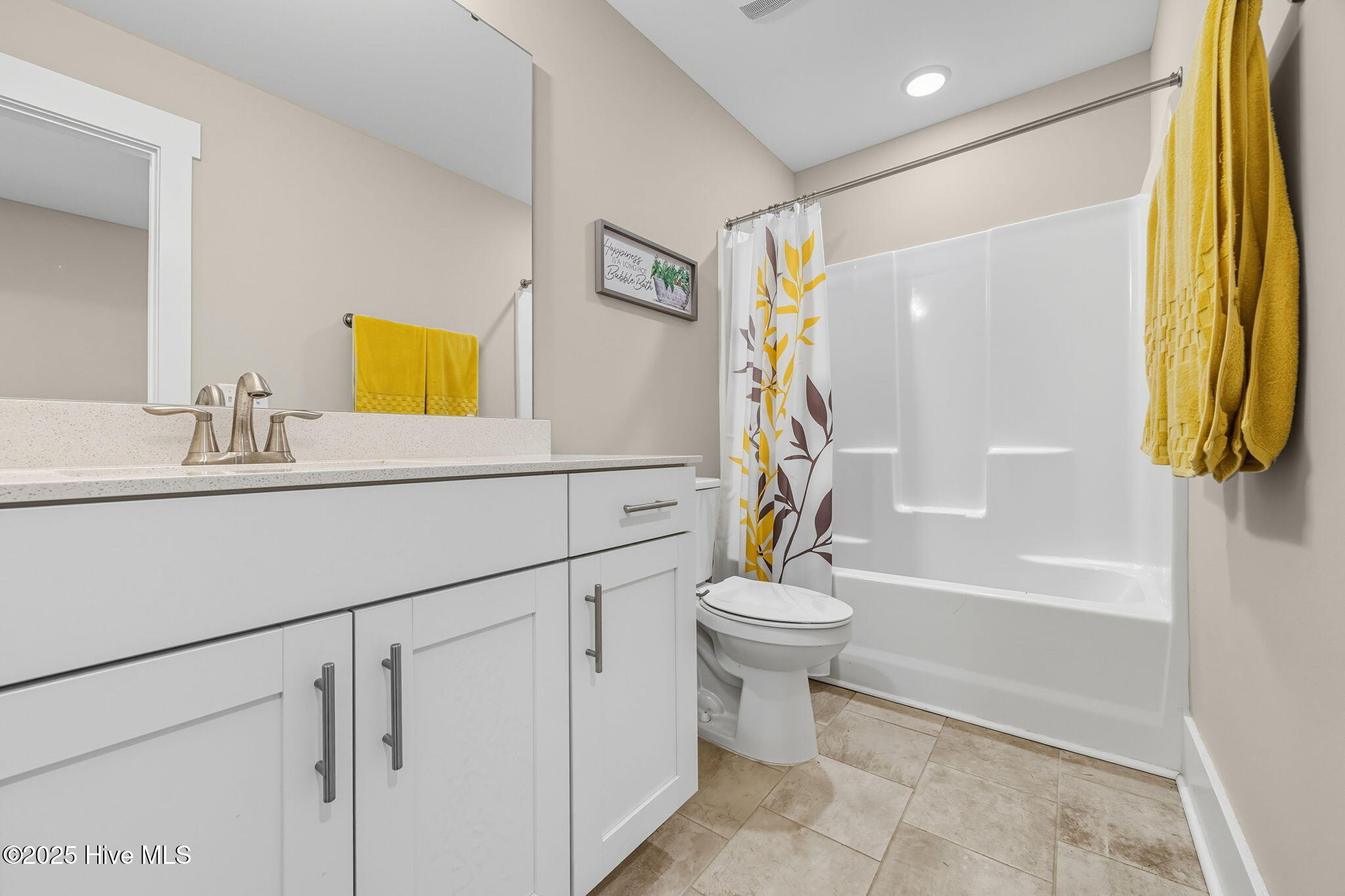 100533920 | Photo 28