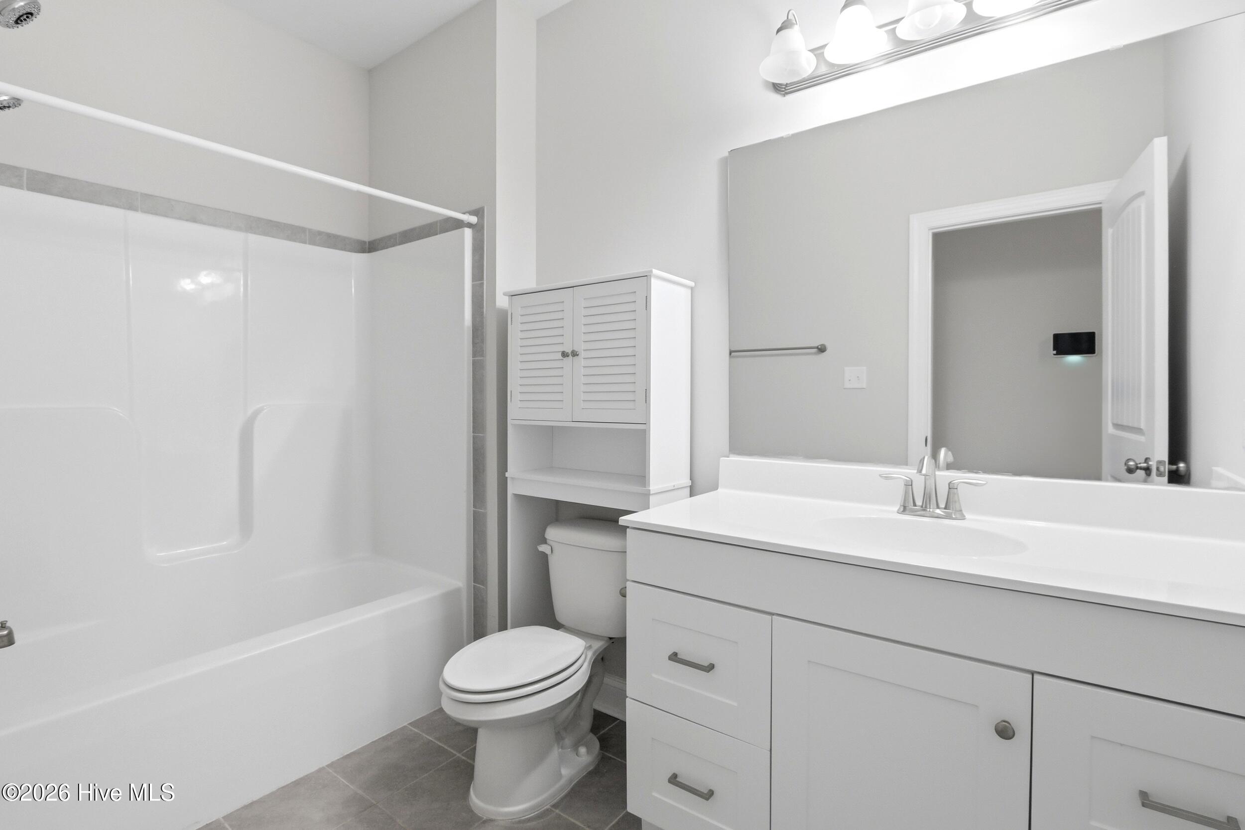 100569035 | Photo 30