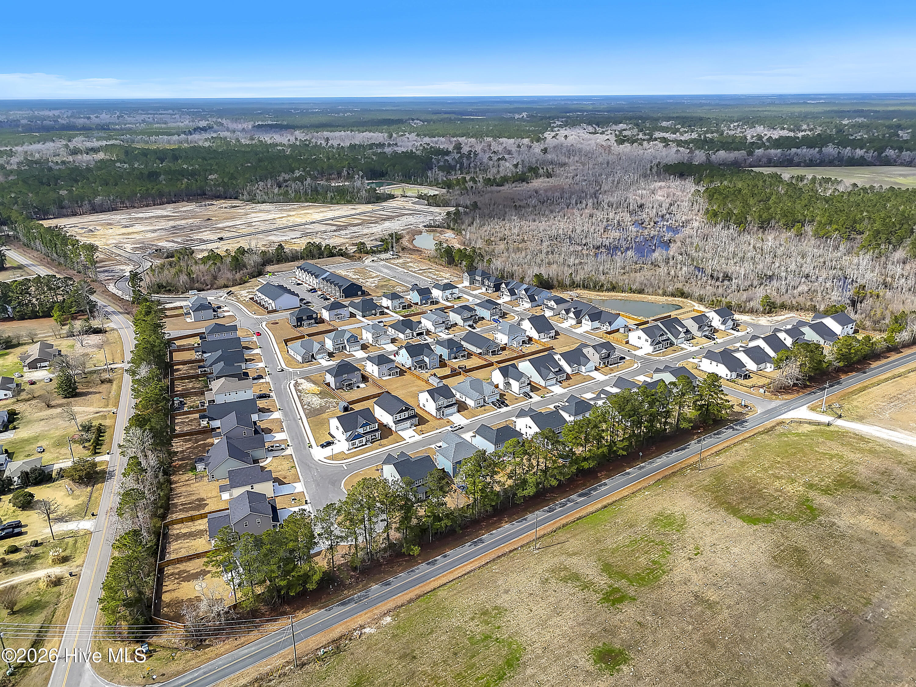 100561005 | Photo 16