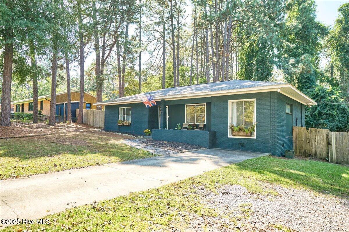 Homes for sale in Southern Pines, NC | 580 W Maine Ave, Southern Pines, NC 28387 | MLS# 100533875