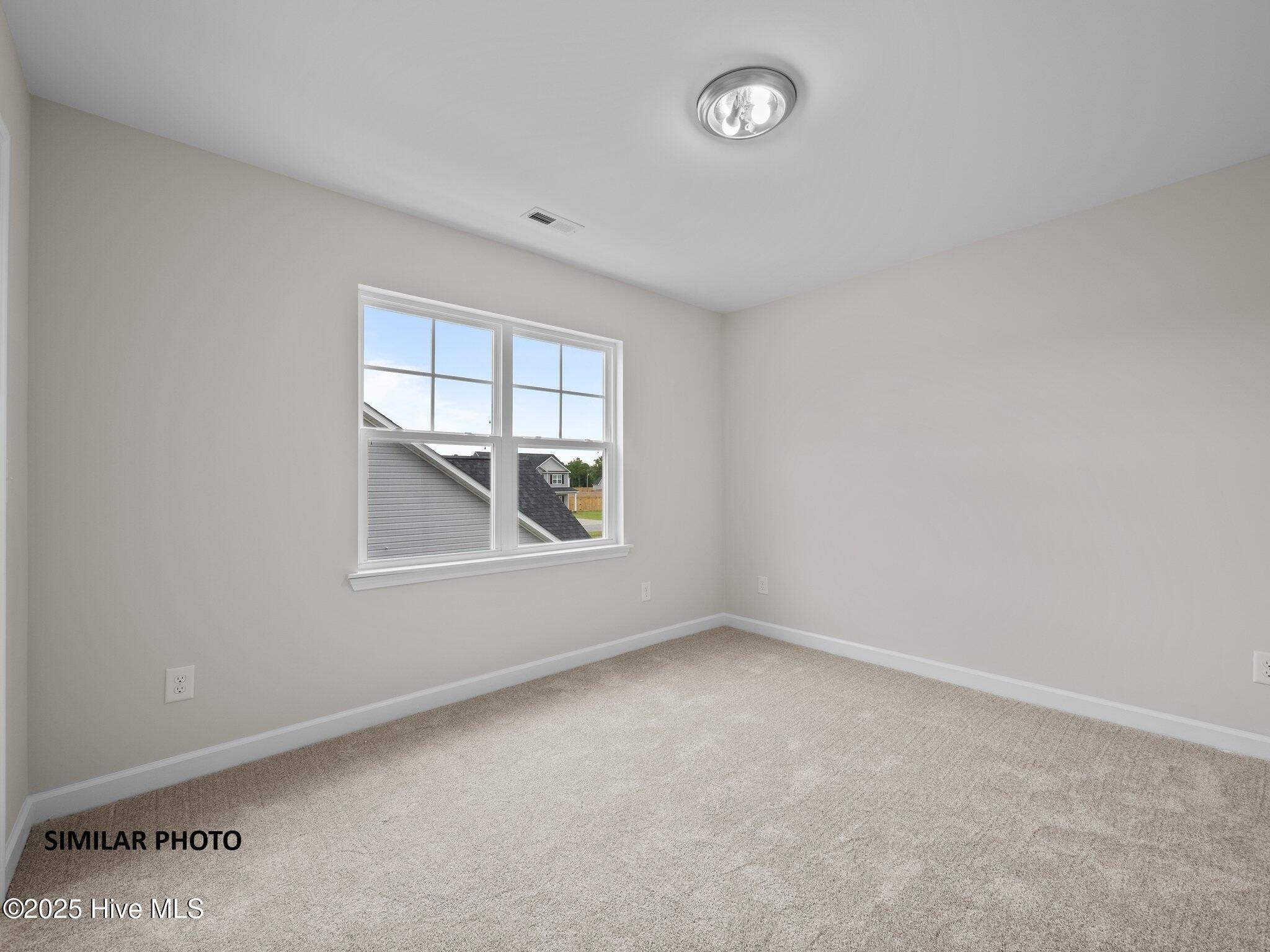 100519589 | Photo 29