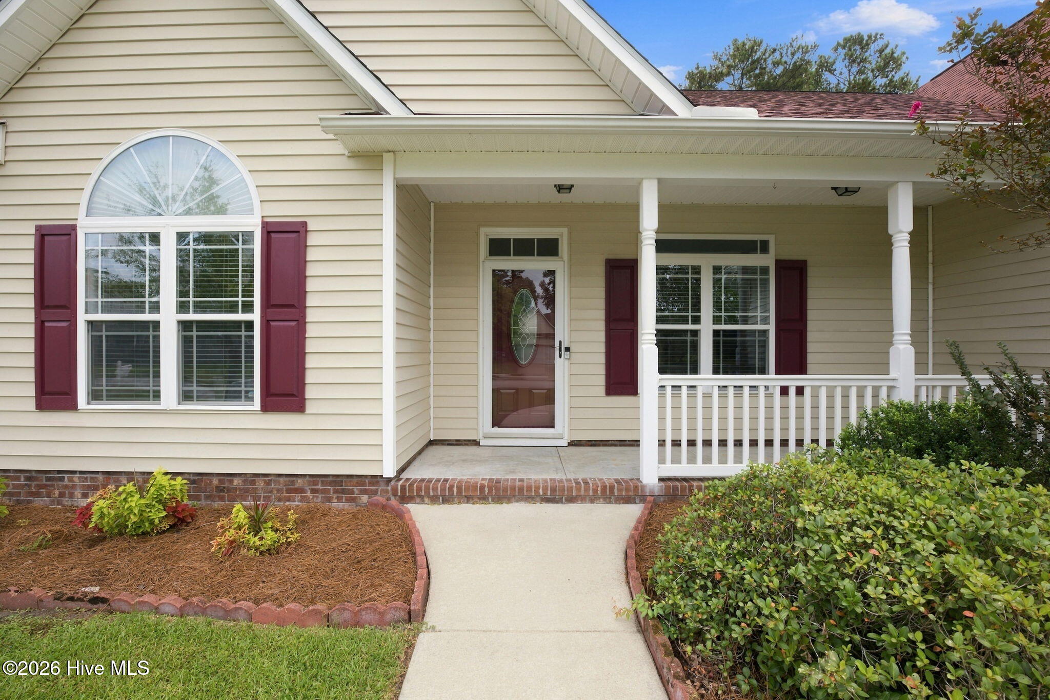 Photo 4 of Single family home for sale at 3235 Austin Ave, New Bern, NC 28562 | MLS# 100605623 | Listing updated on 2026-09-23