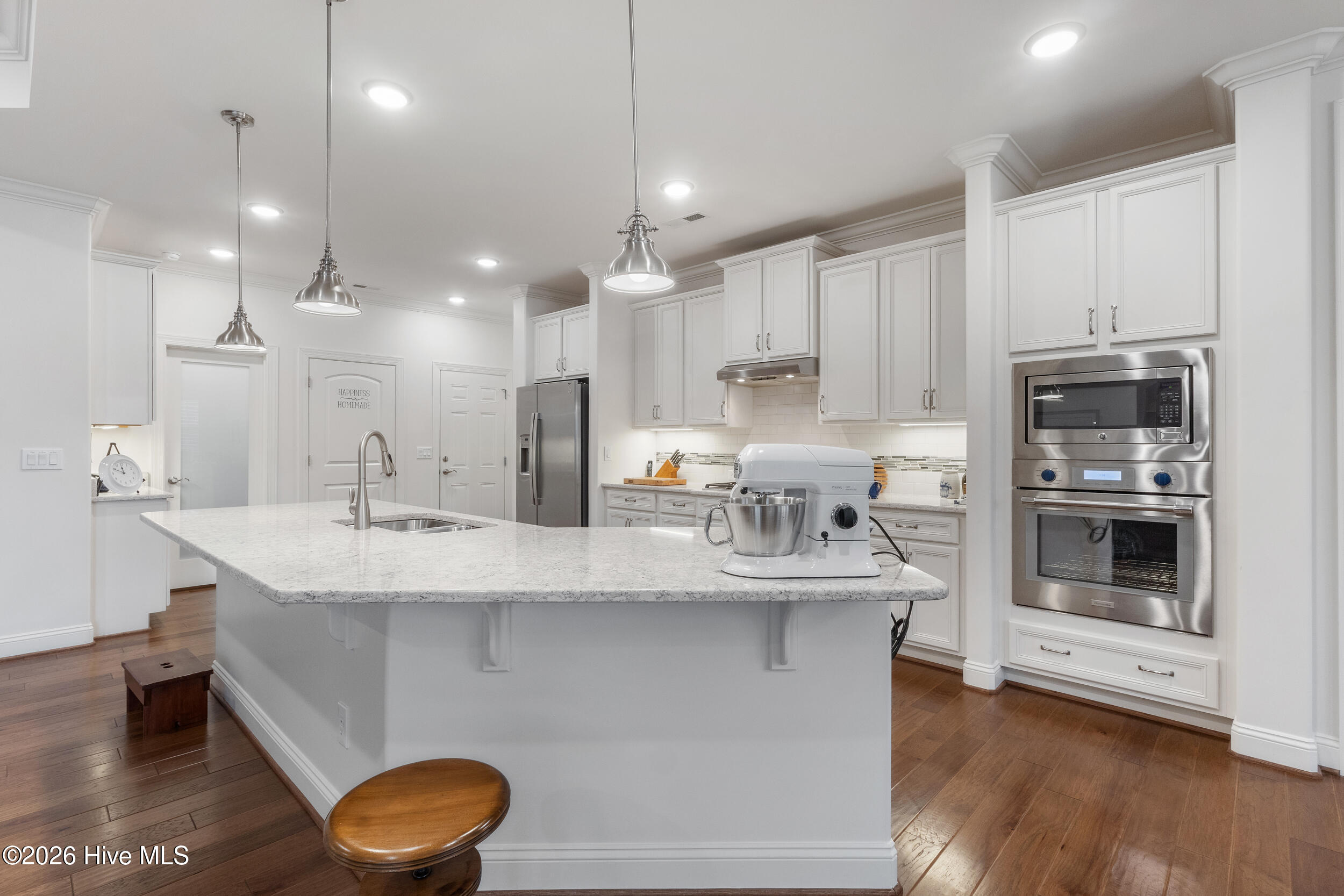 100556114 | Photo 13