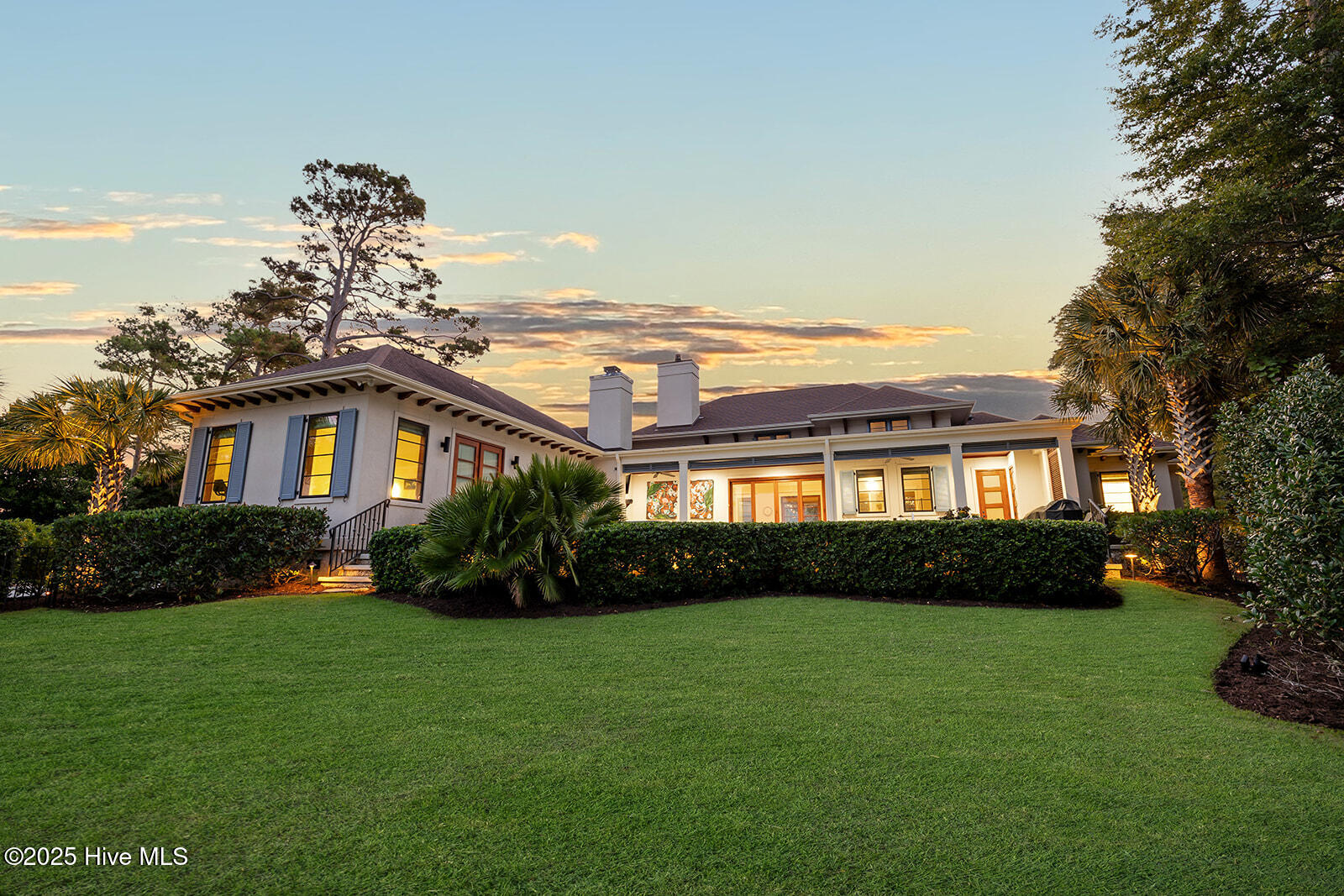 100533871 | Photo 18