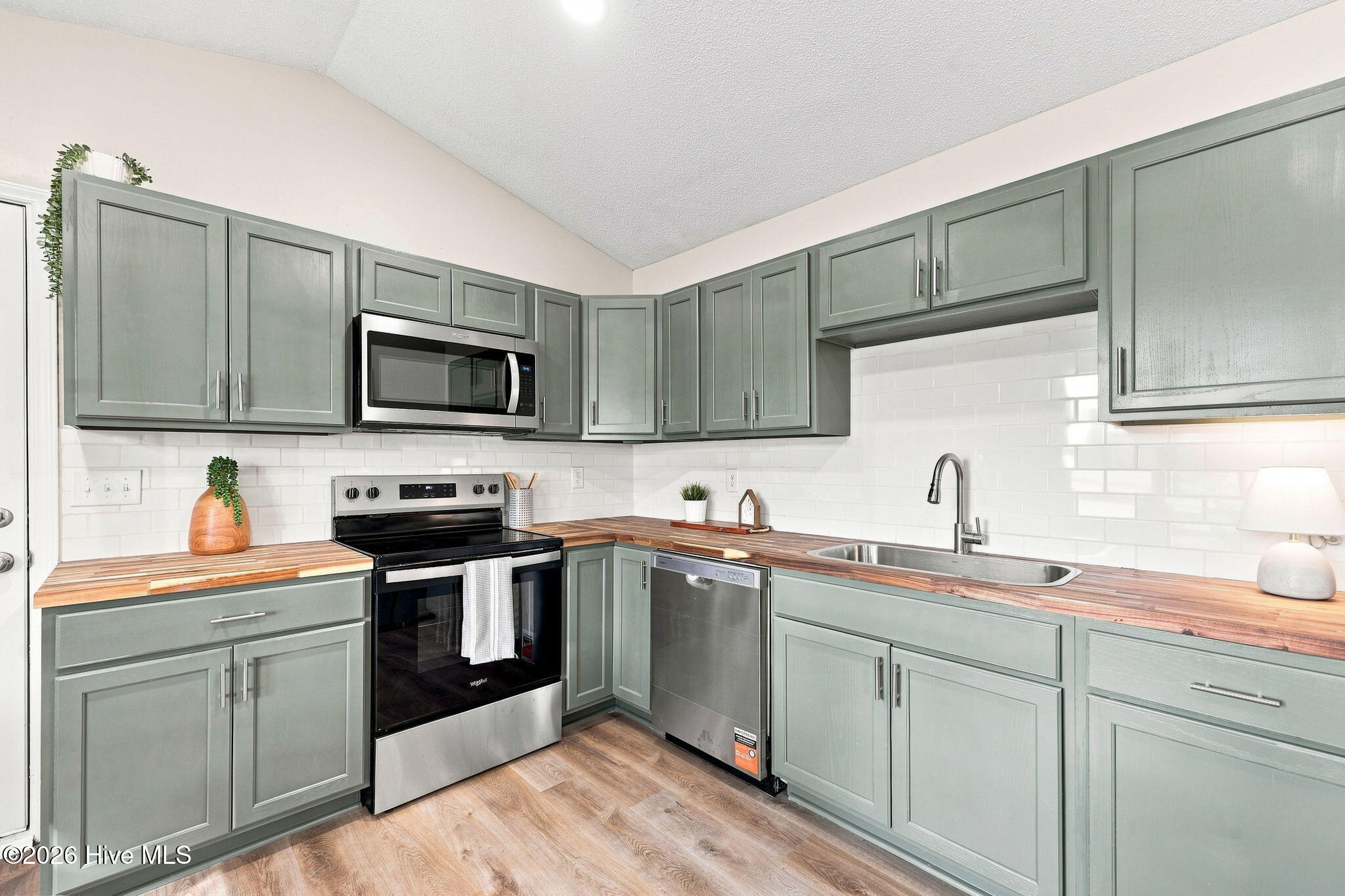 707 Windy Trail,Newport