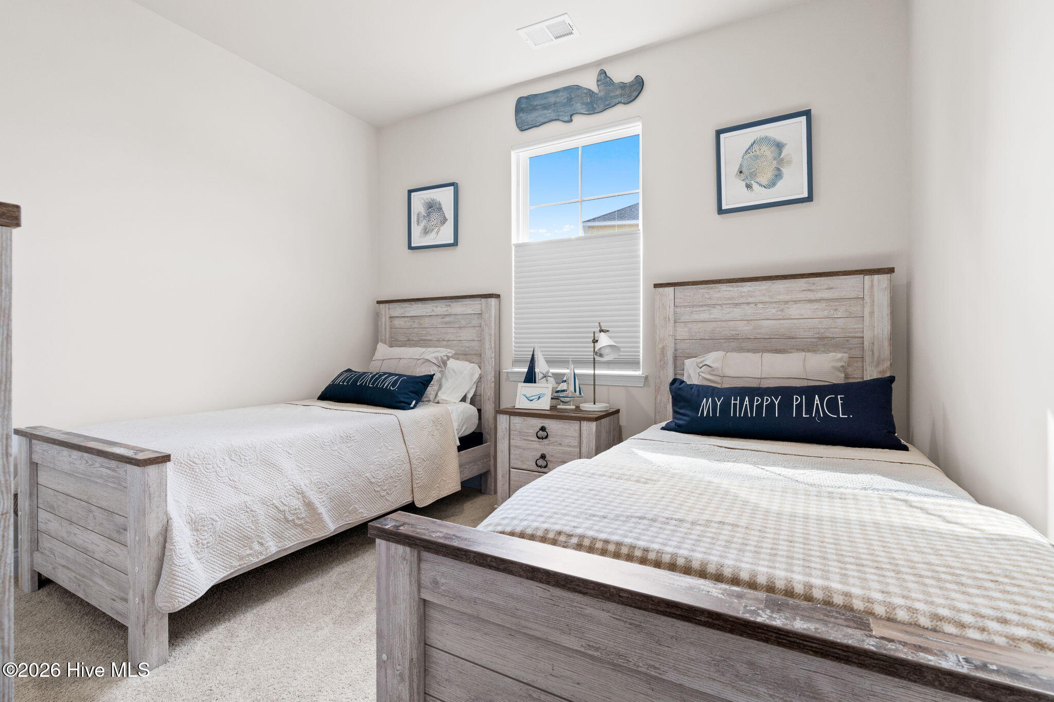 100555775 | Photo 27