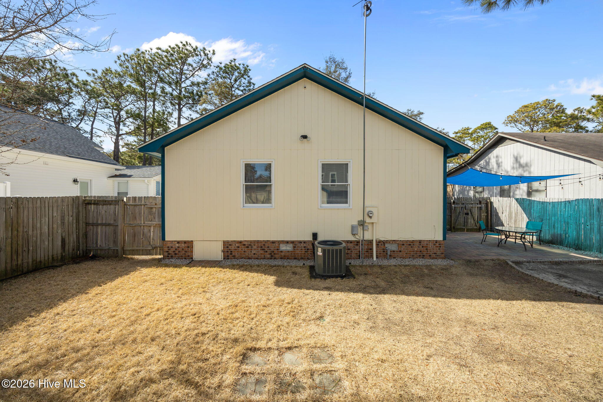 100554594 | Photo 43