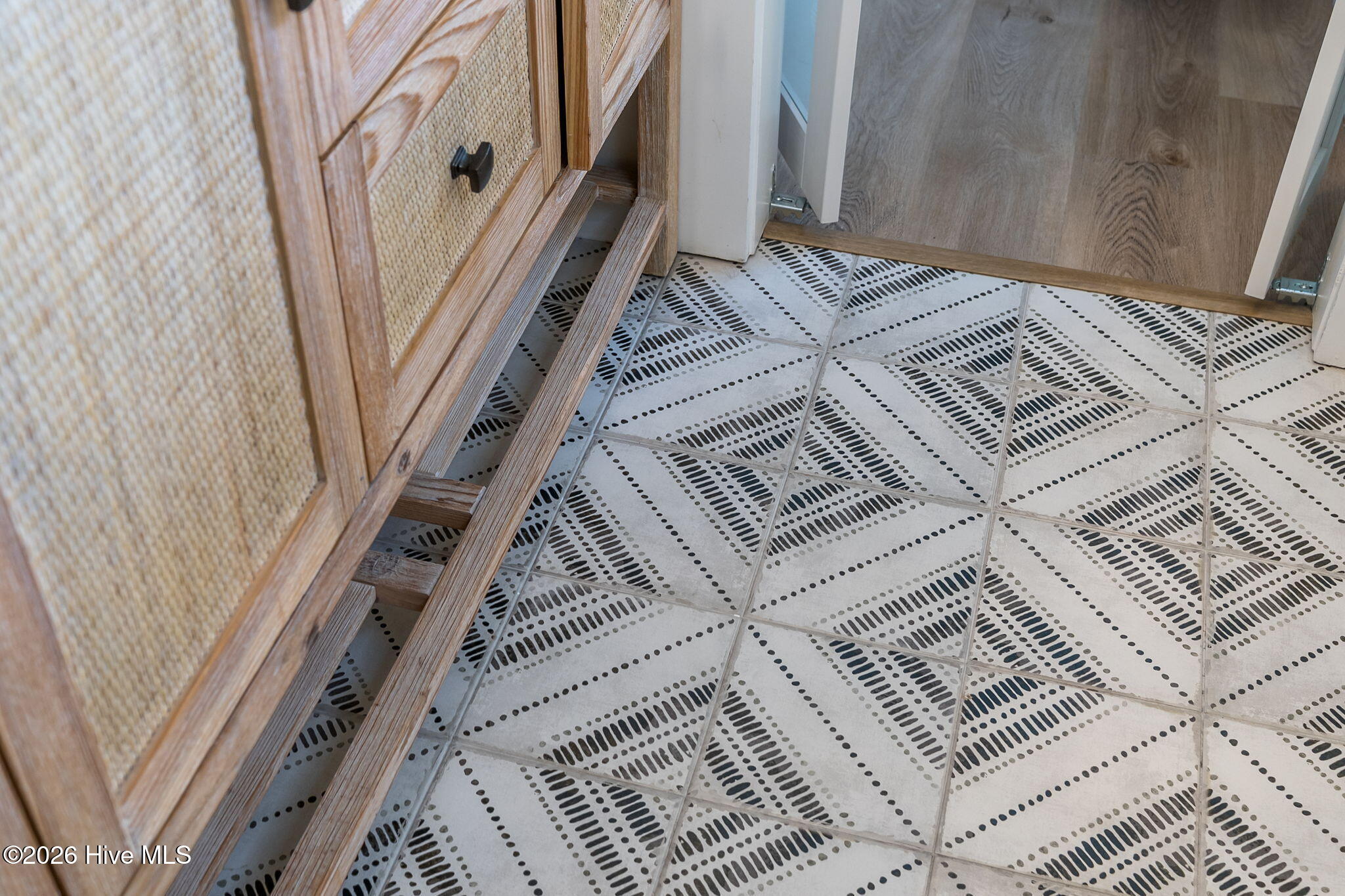 100552311 | Photo 31