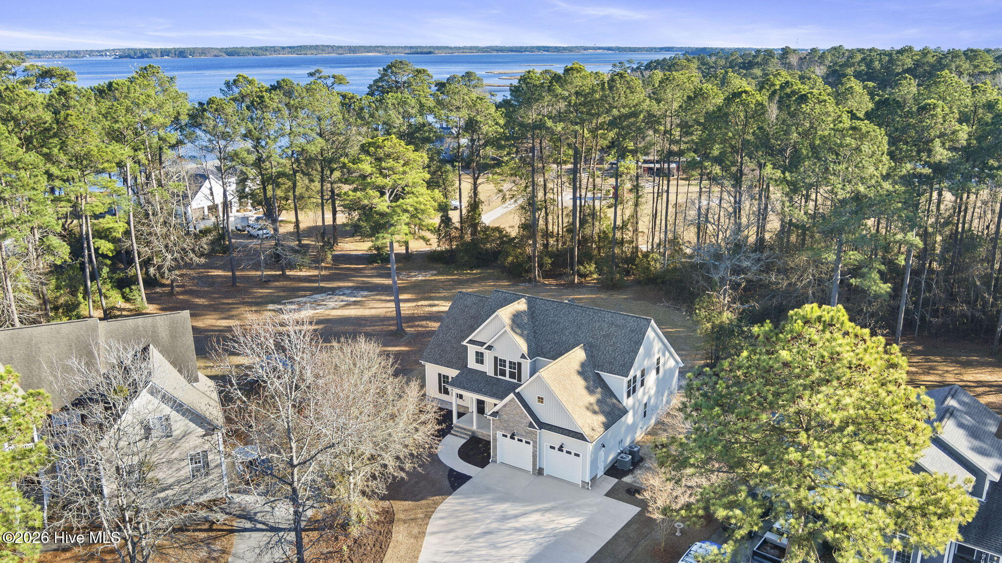 100516022 | Photo 96