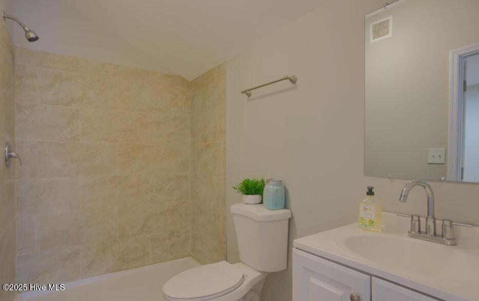 100540000 | Photo 14