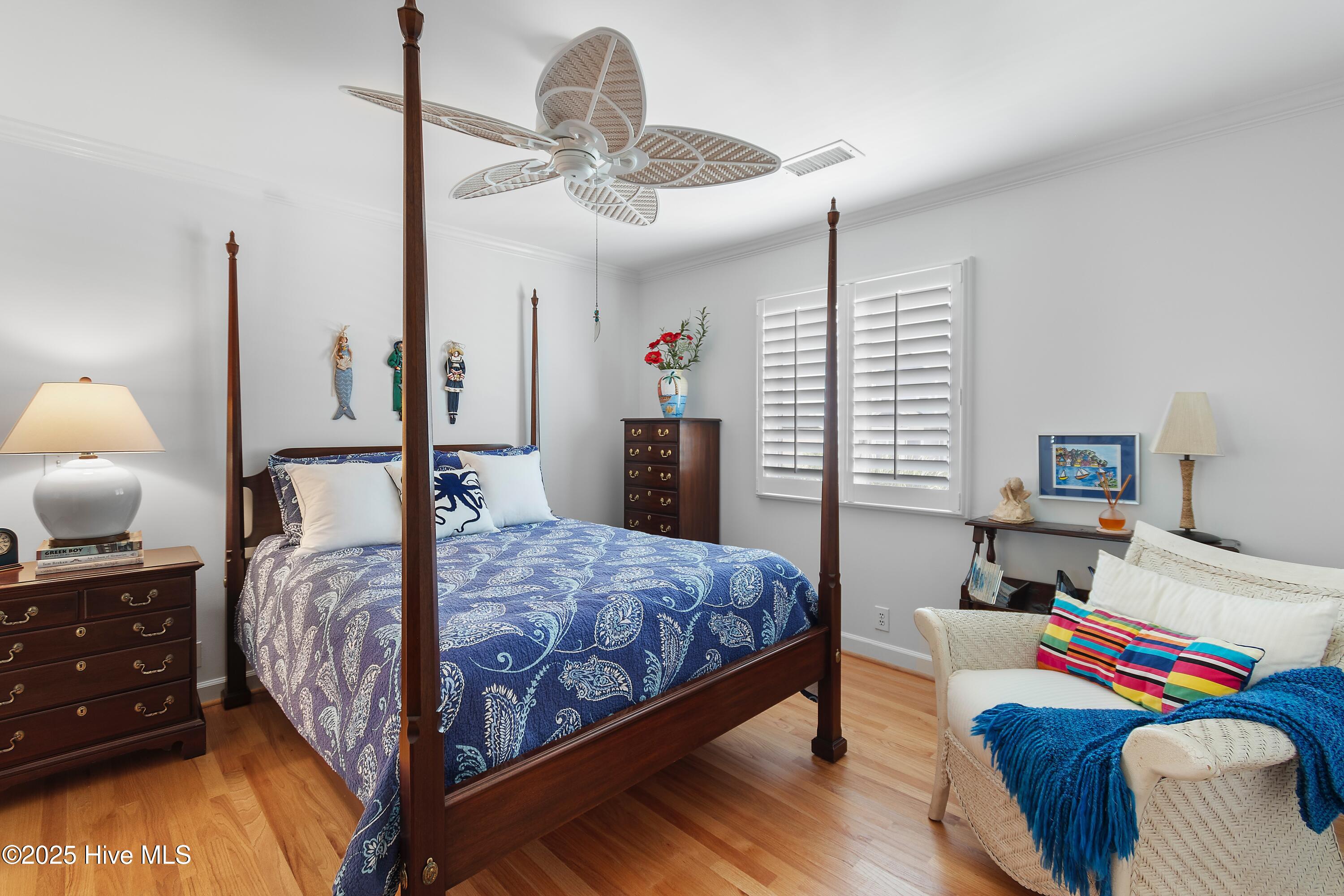 100527373 | Photo 39