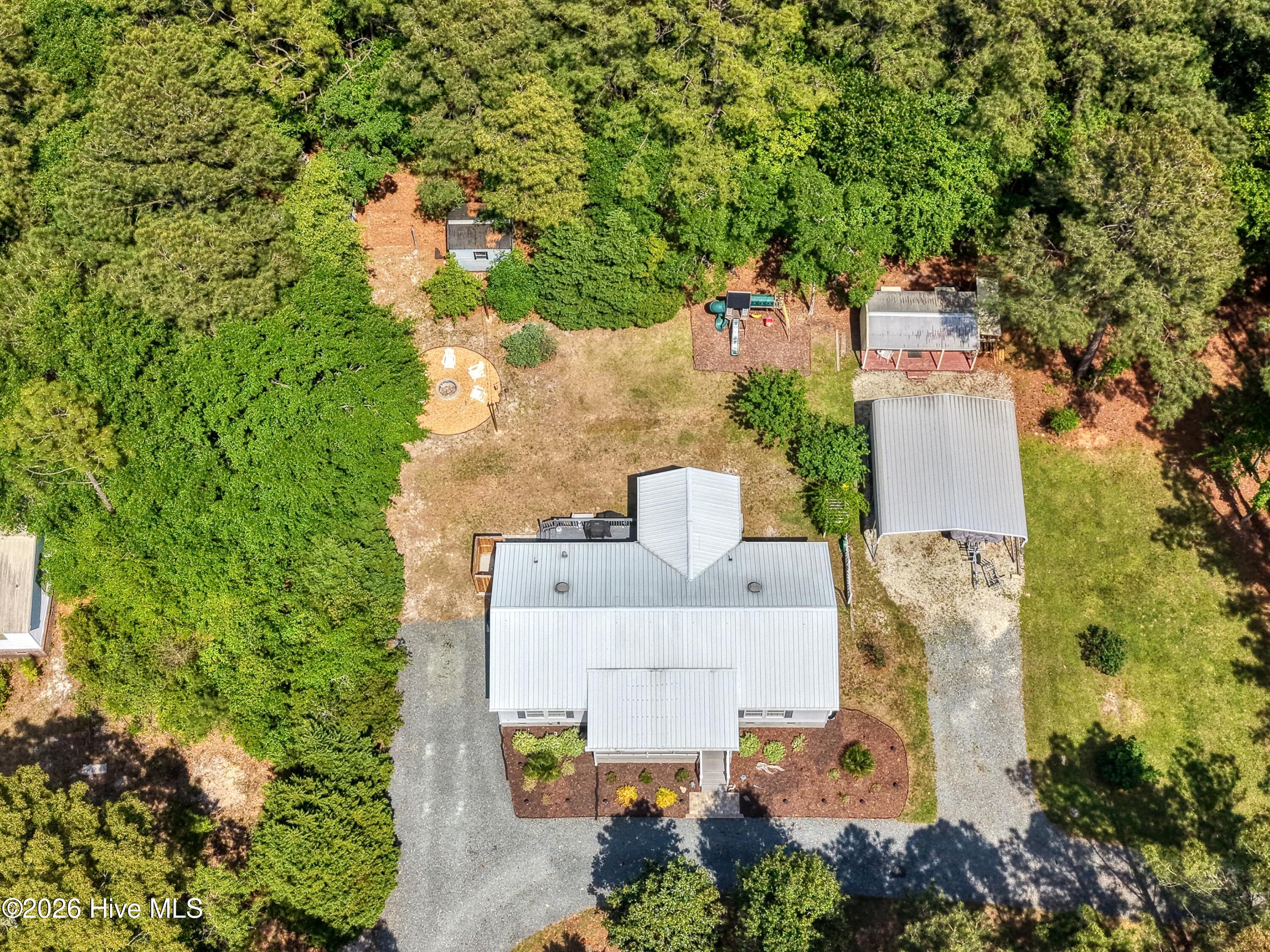 100570246 | Photo 22