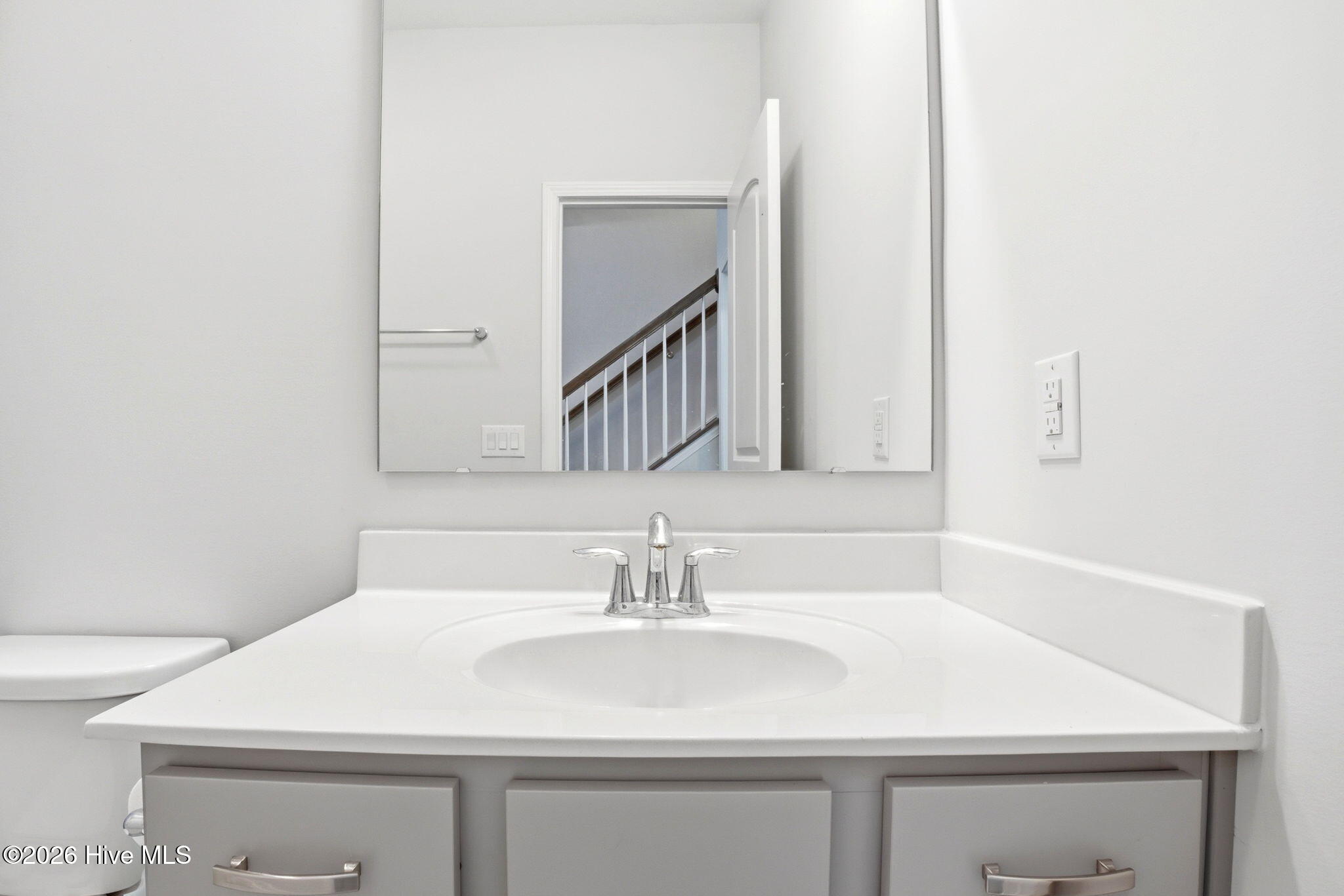 100558607 | Photo 23