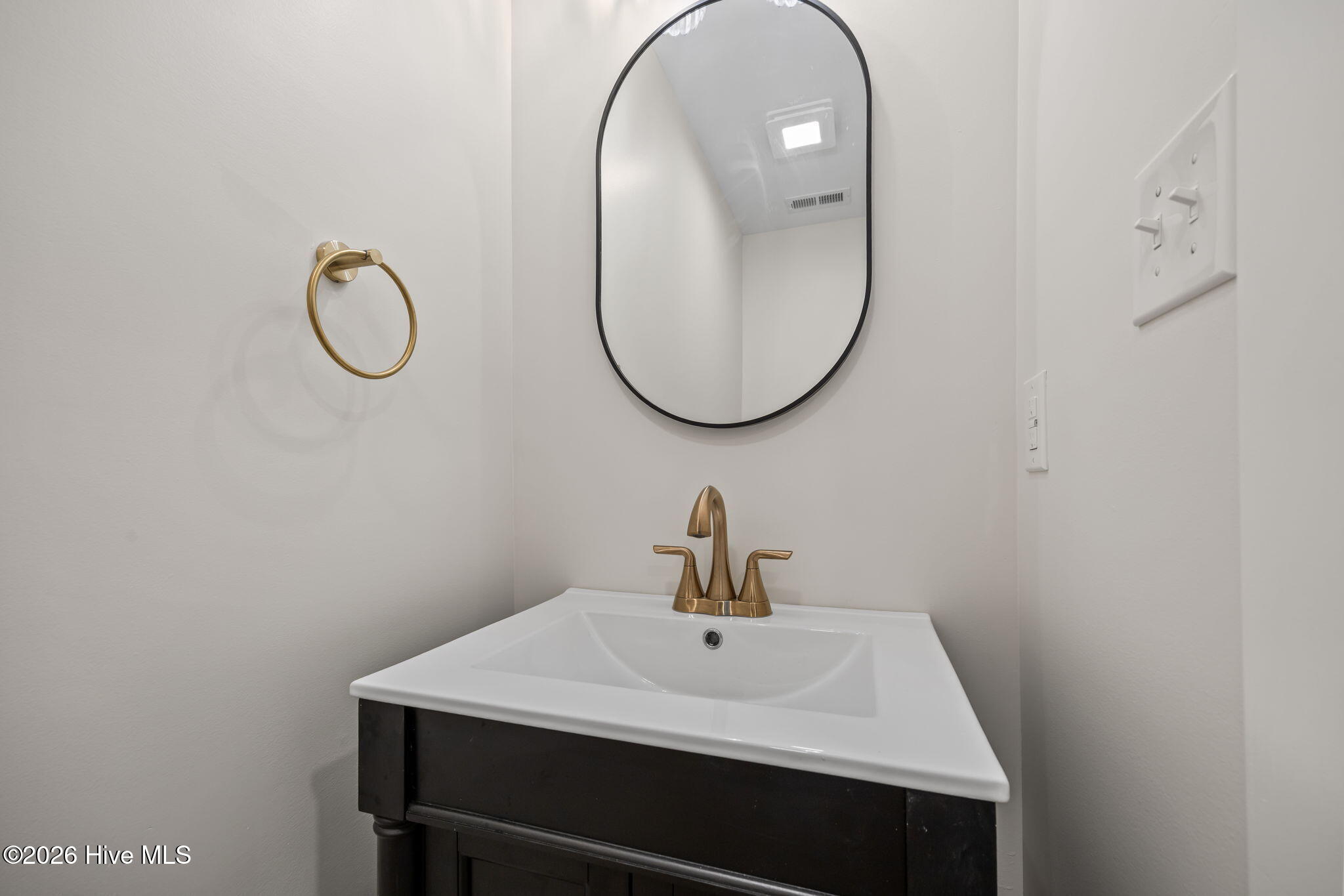 2220 Park Avenue, Newport, NC, 28570