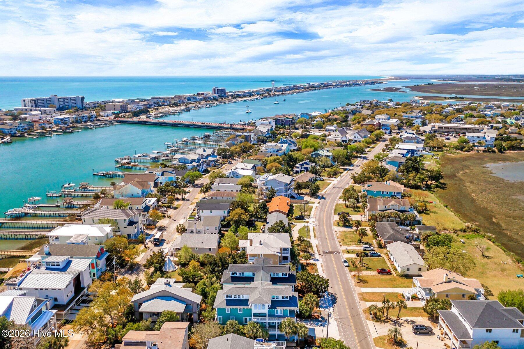 100557261 | Photo 56