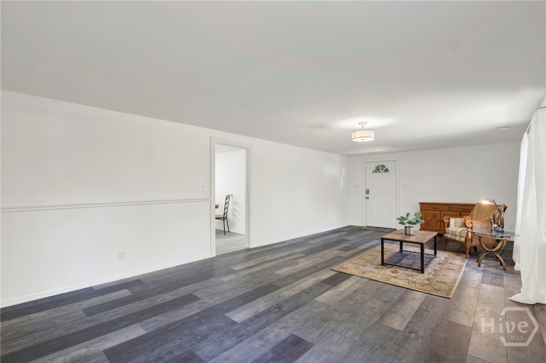5th image of 17 Russell Ave, Savannah, GA 31408 | MLS# SA361917