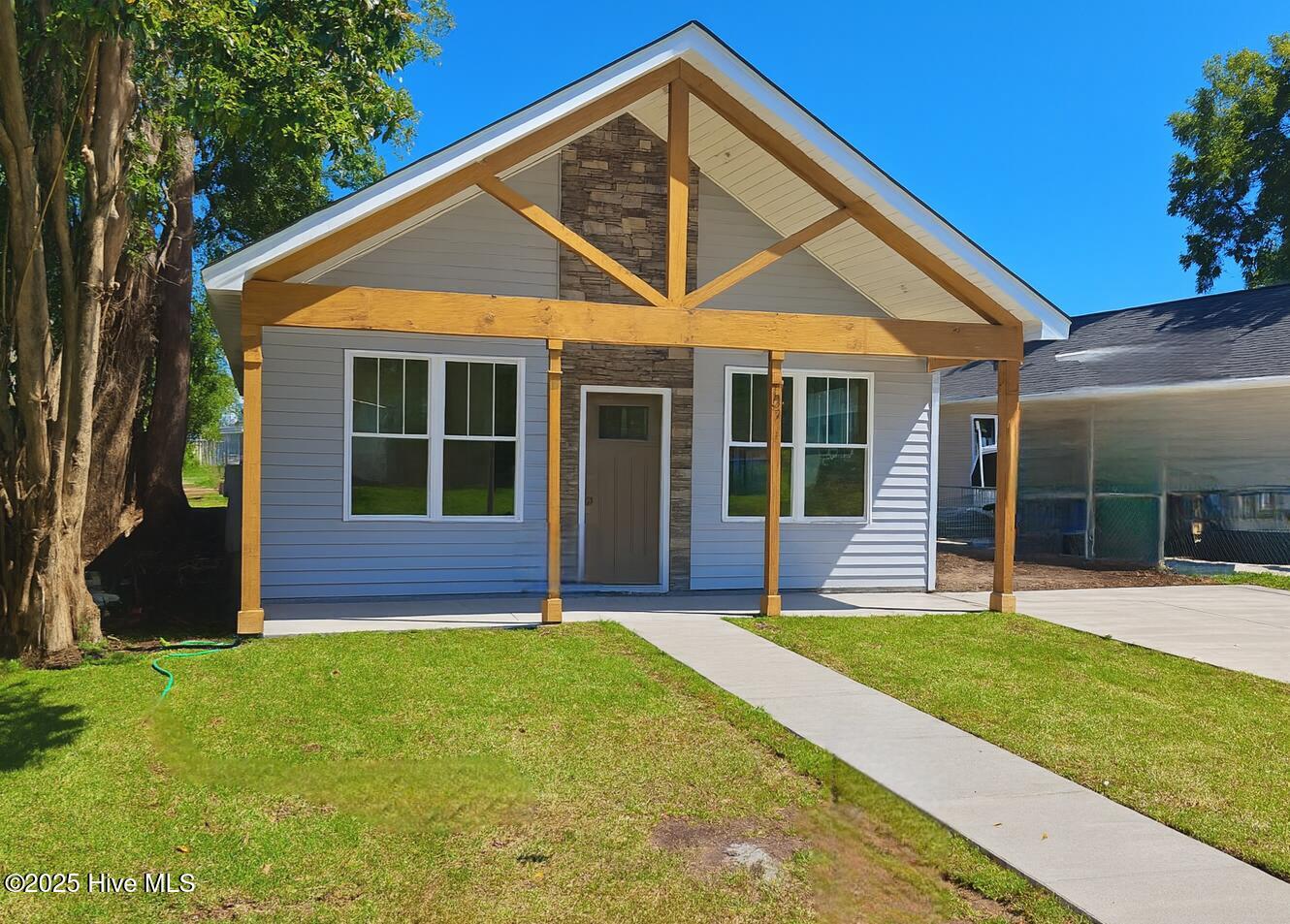 Homes for sale in Winterville, NC | 227 Hammond St, Winterville, NC 28590 | MLS# 100530311