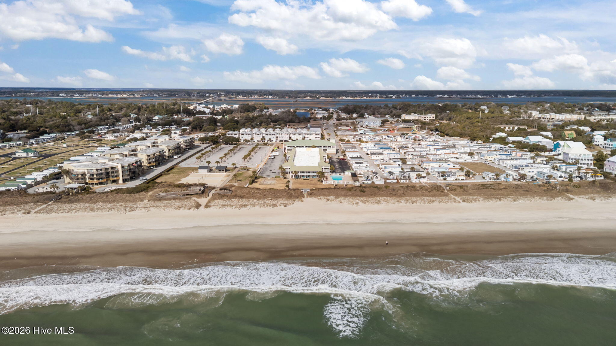 100549810 | Photo 20