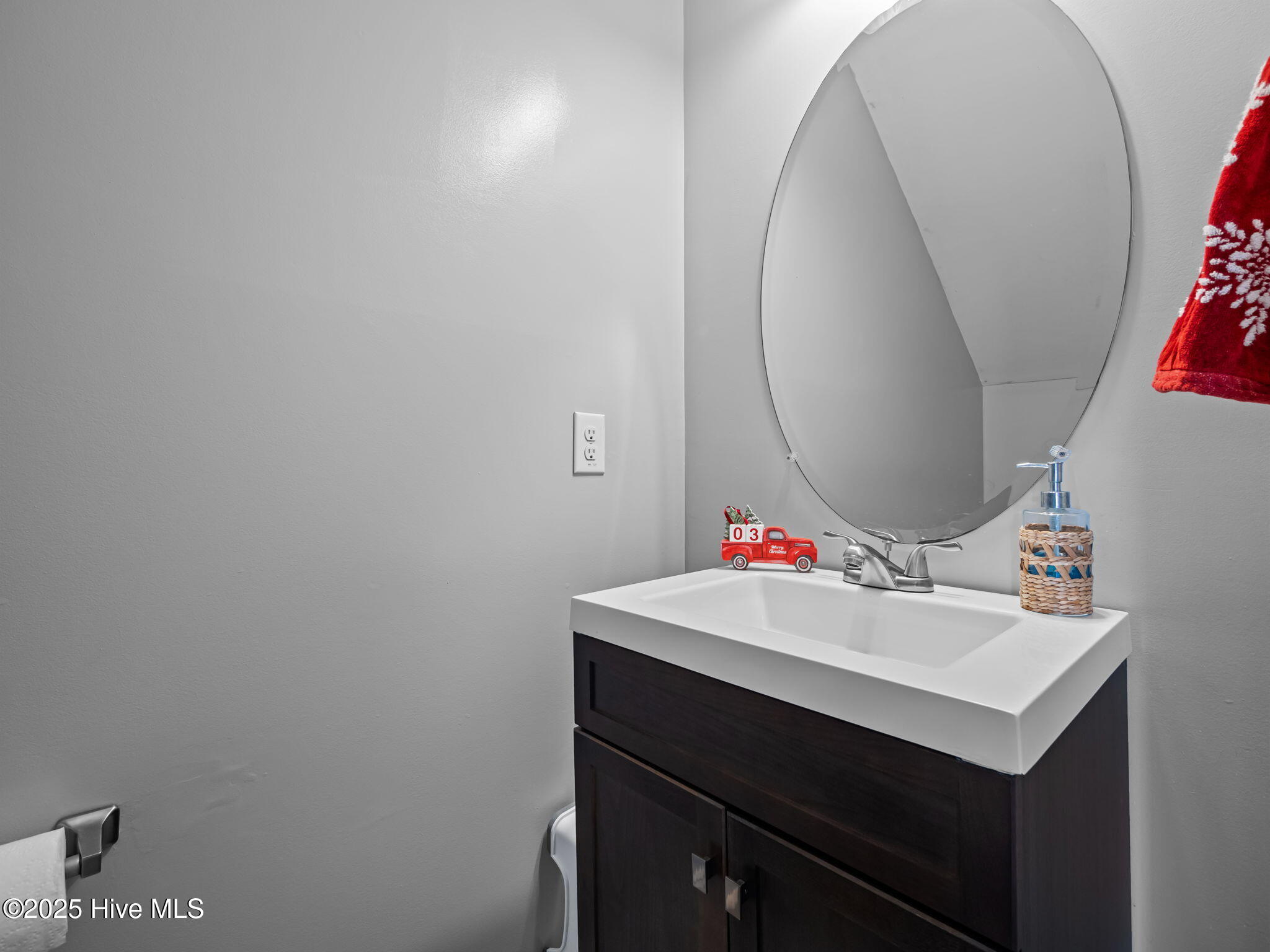 100546658 | Photo 21