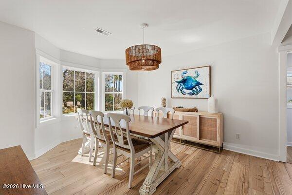 100556349 | Photo 11