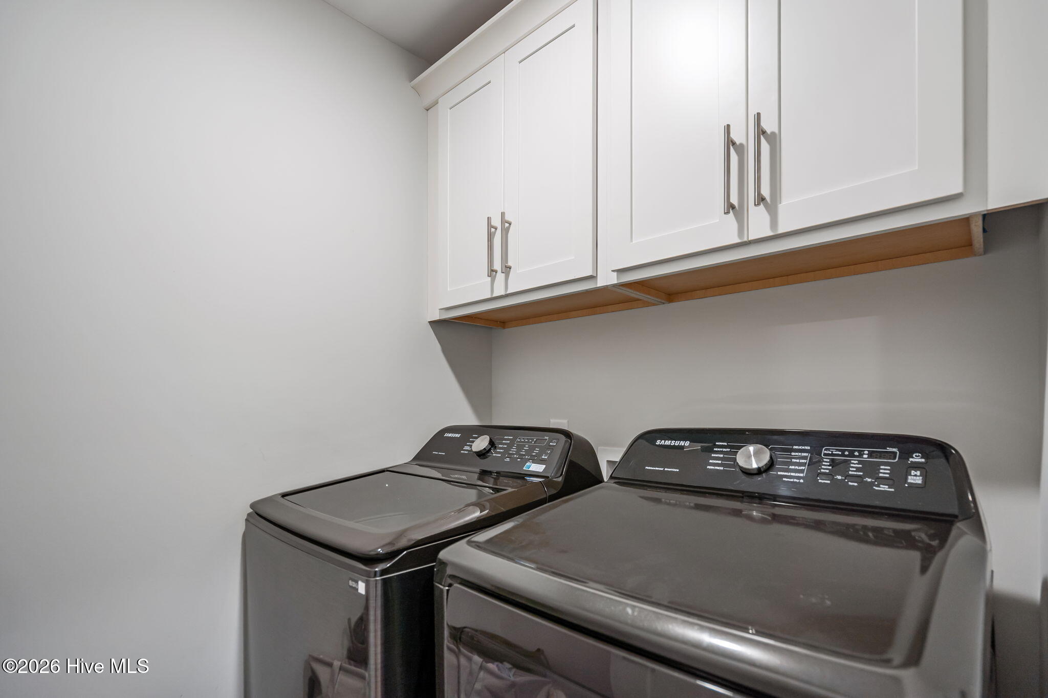 100562064 | Photo 40