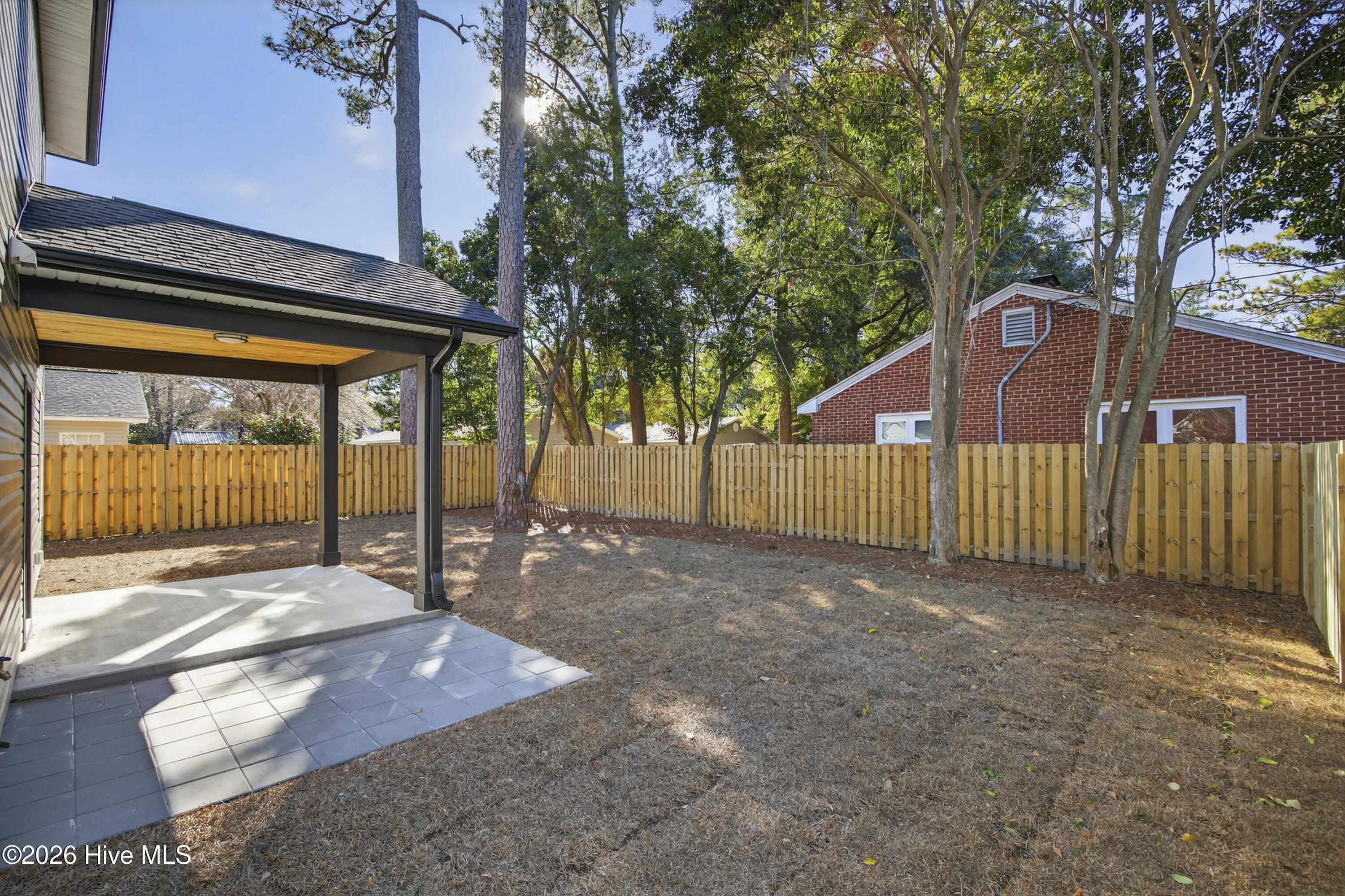 100550006 | Photo 47