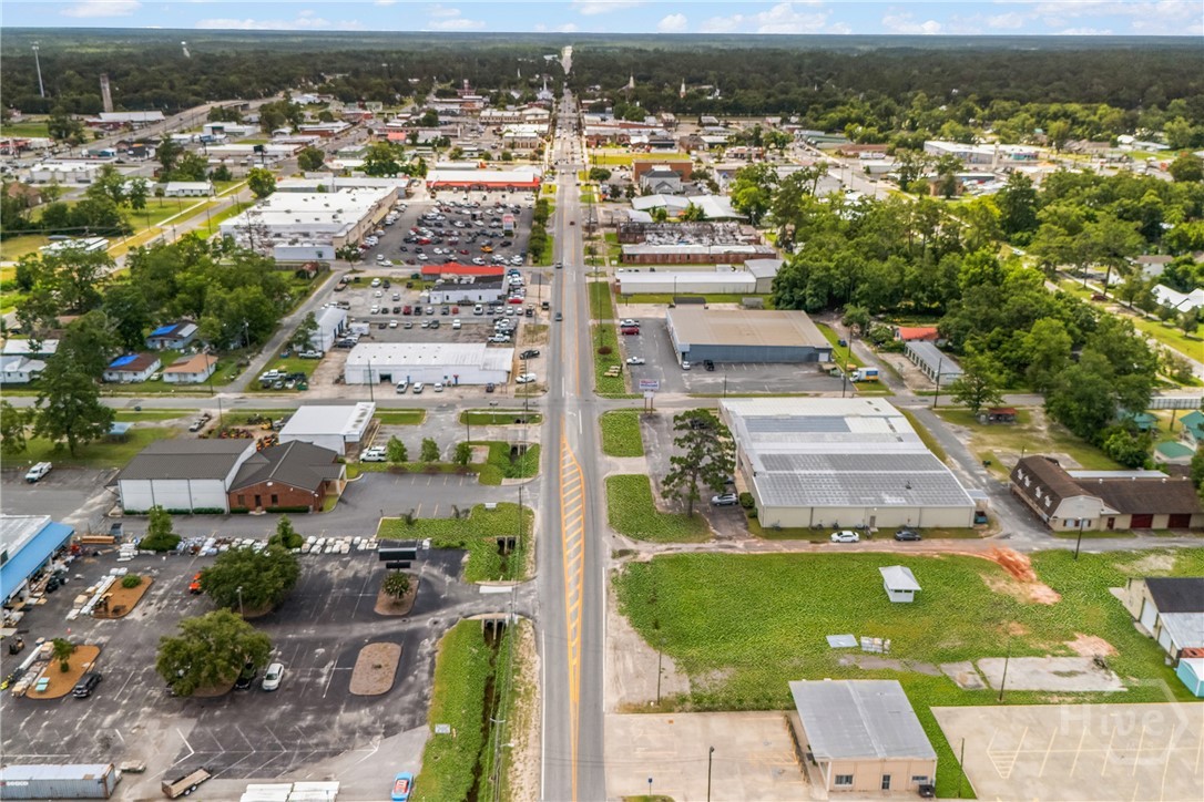 697 W Cherry Street, Jesup, GA, 31545