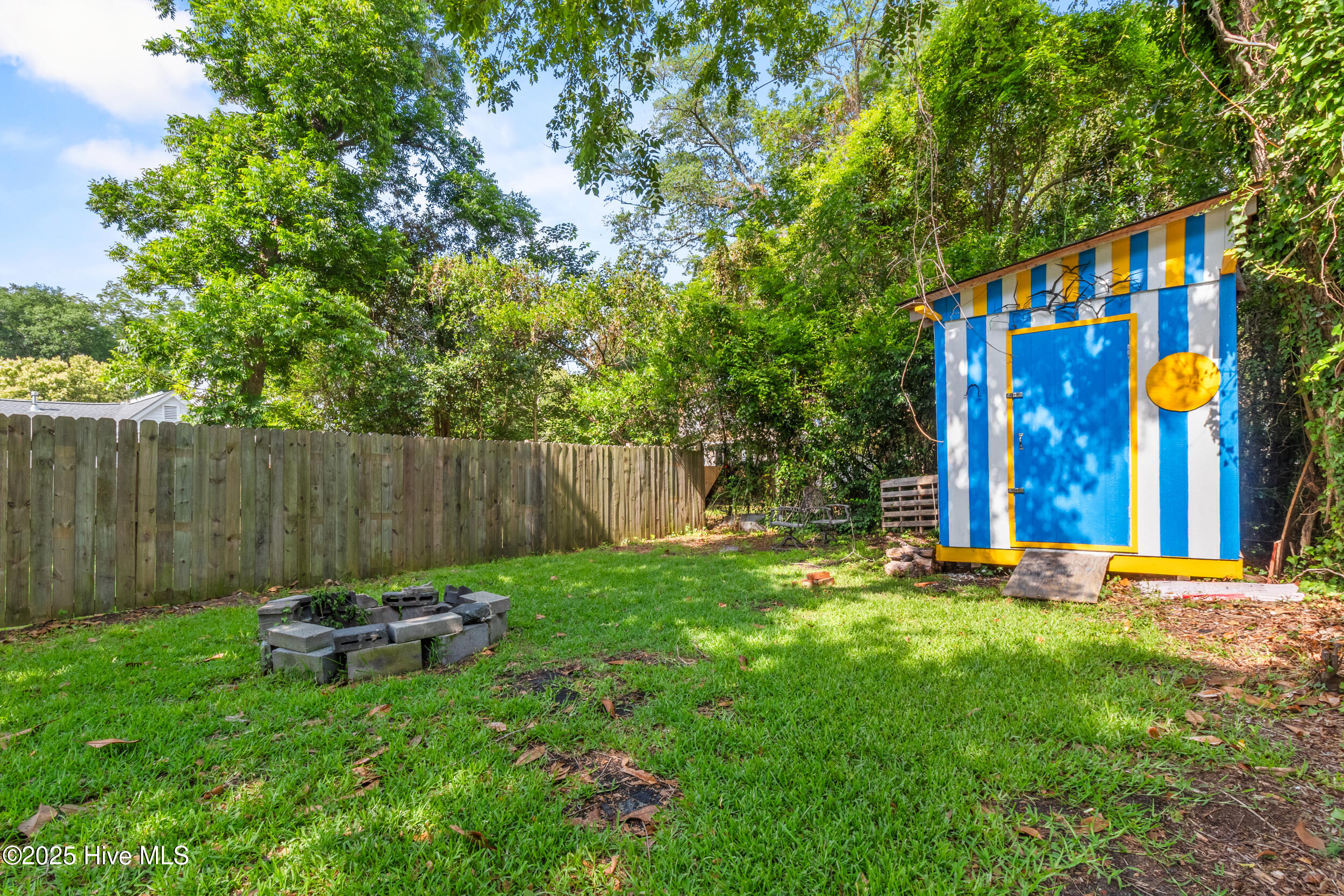 100544769 | Photo 29