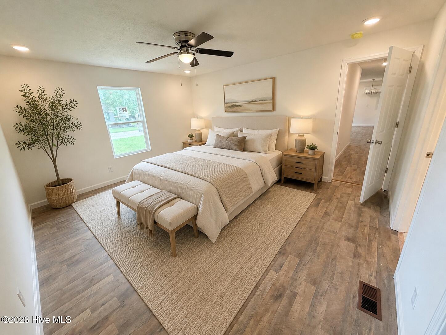 06_neutral_tone_bedroom_with_soft_lighti