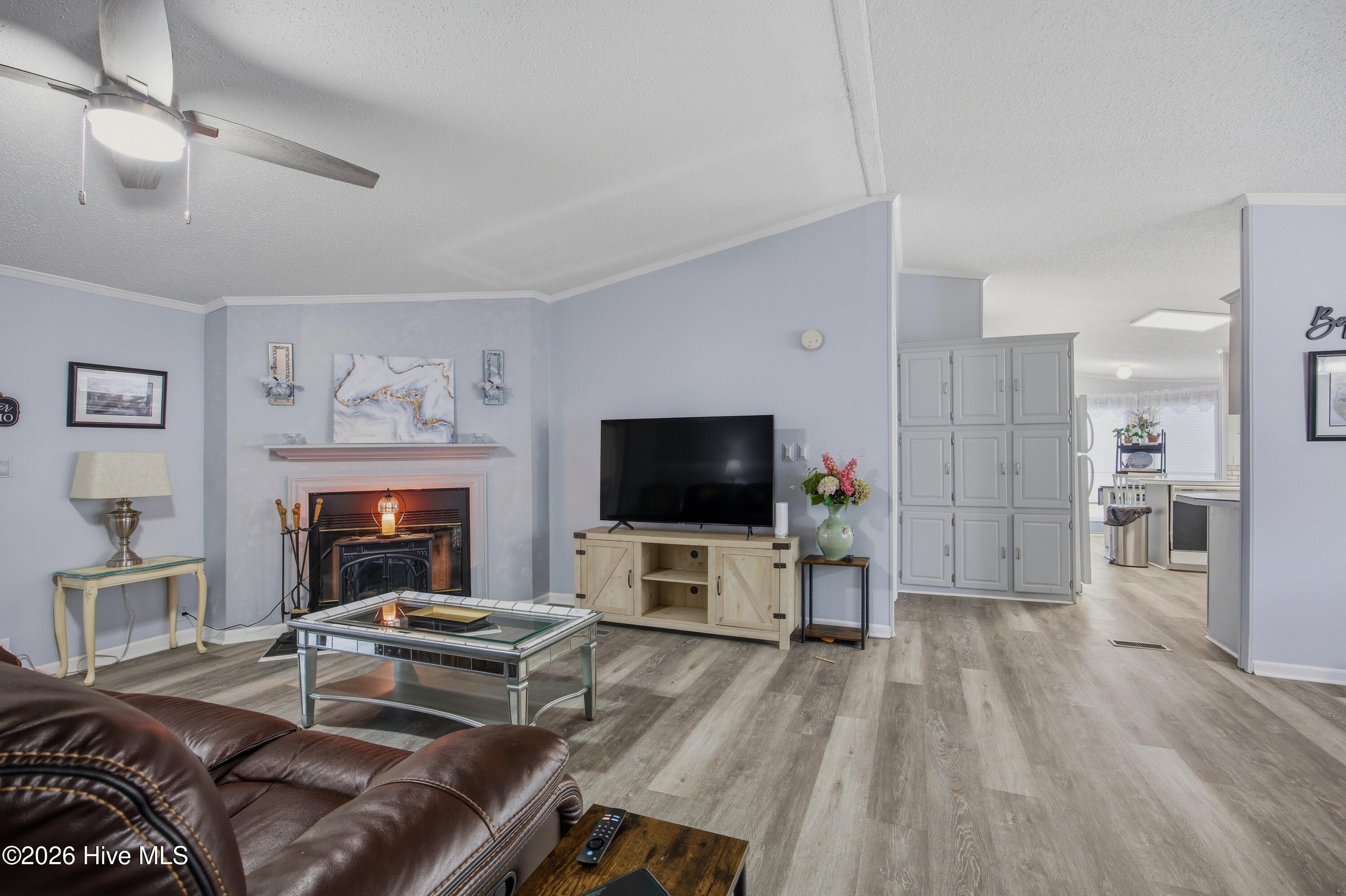 100565028 | Photo 20