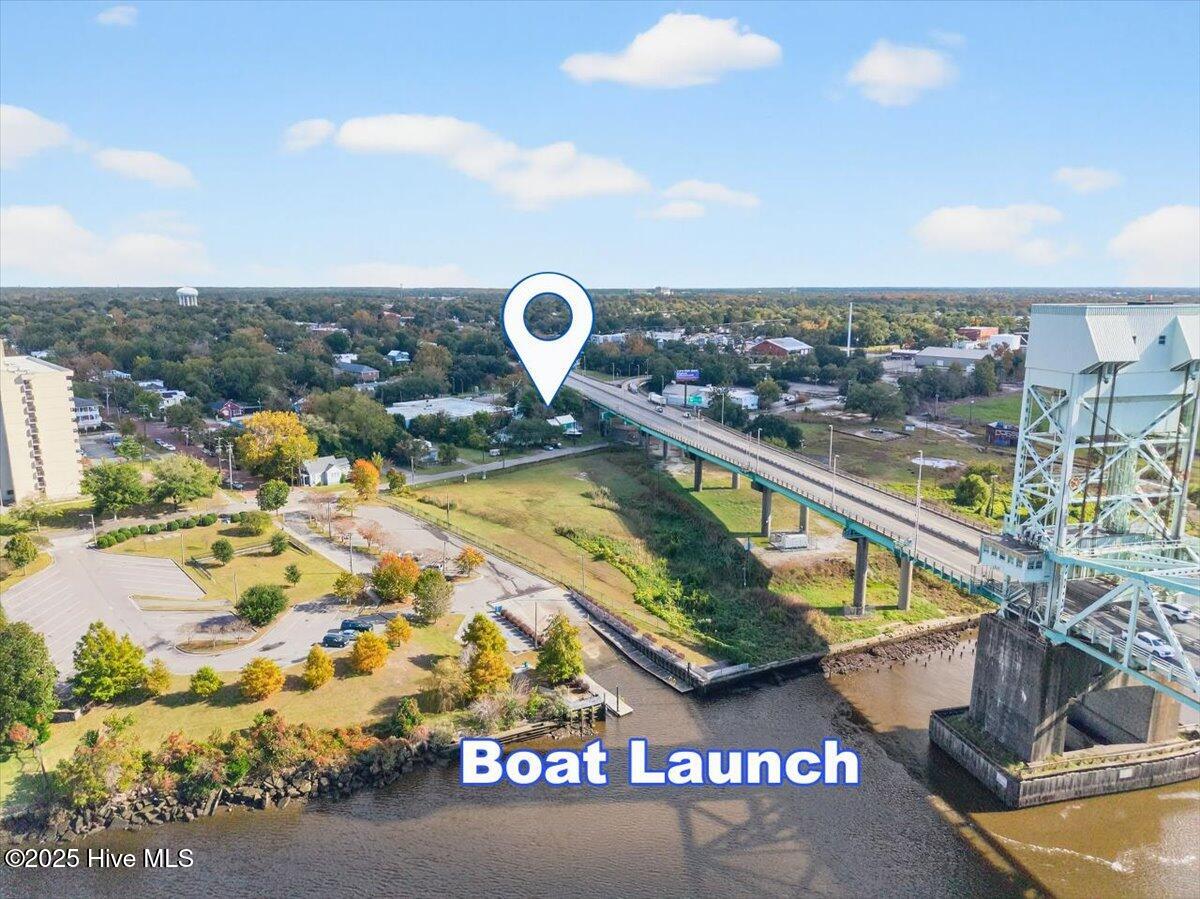 100541868 | Photo 47