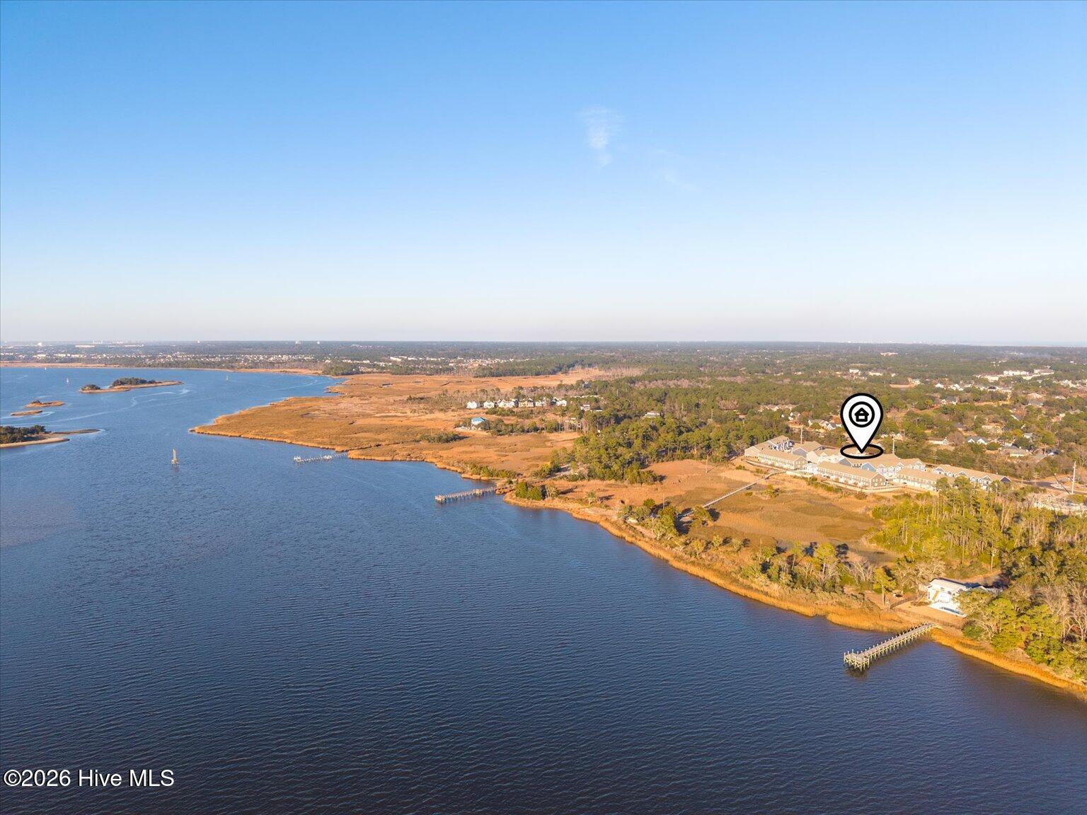 100548049 | Photo 62