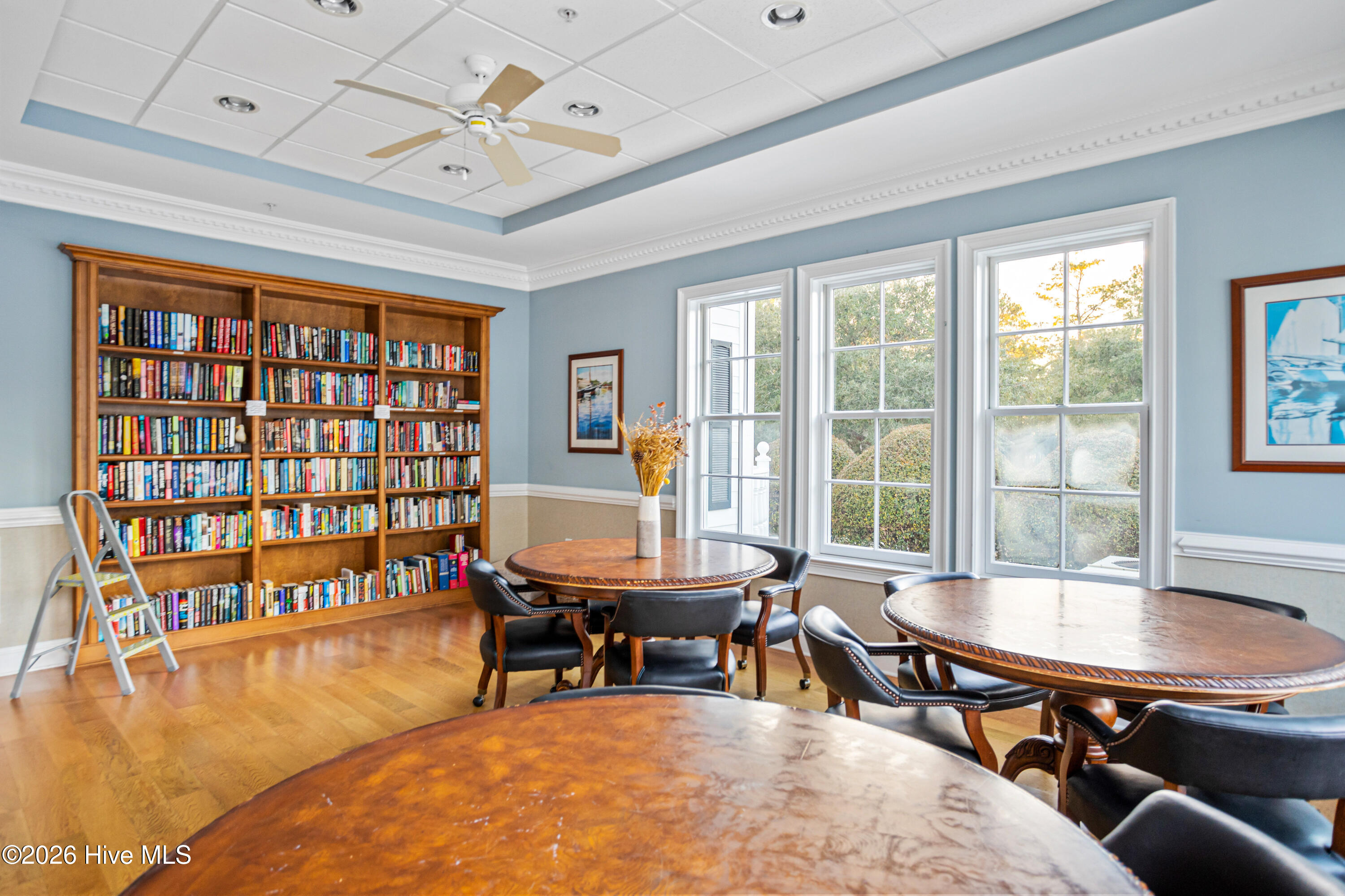 100560596 | Photo 62