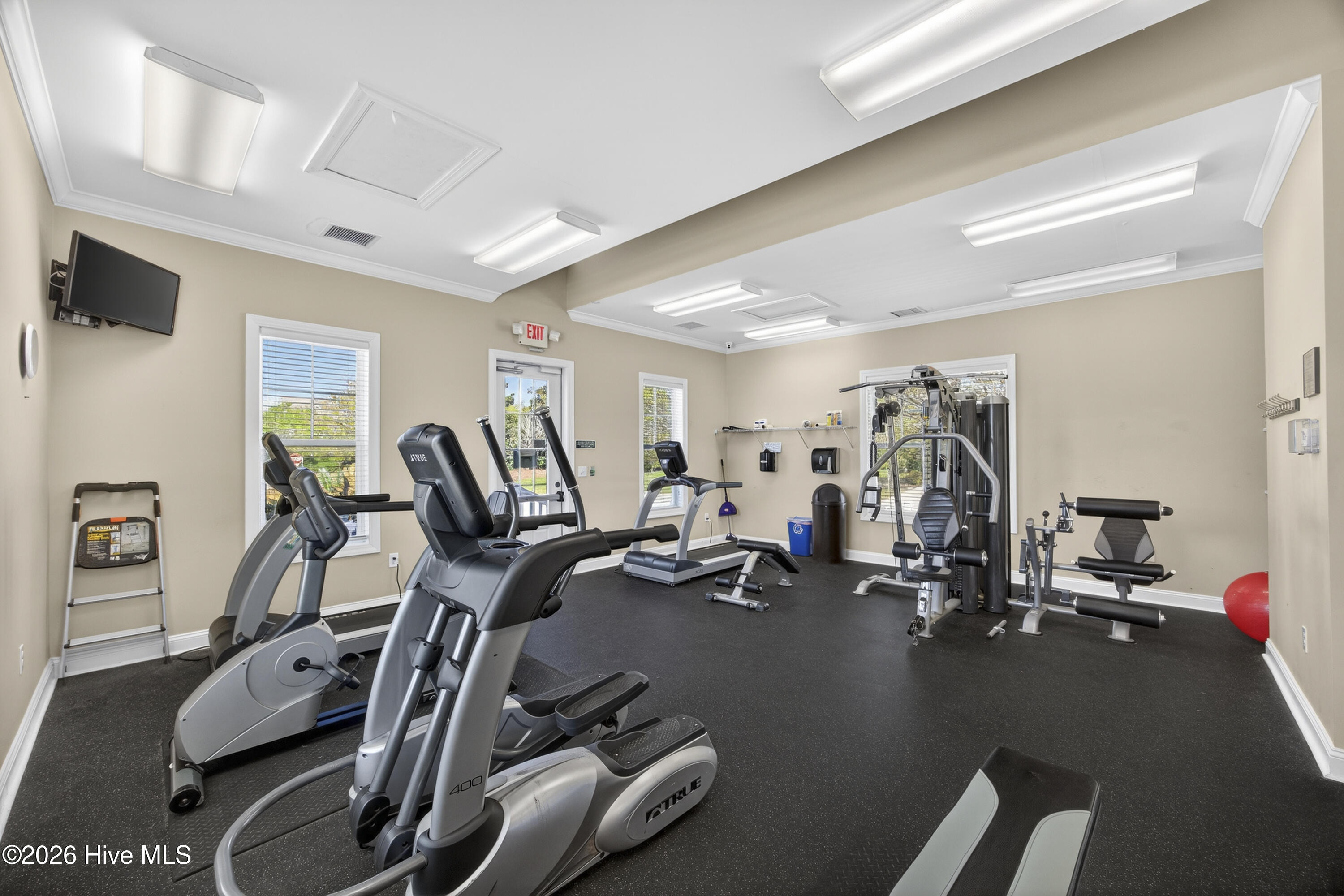 100564914 | Photo 49