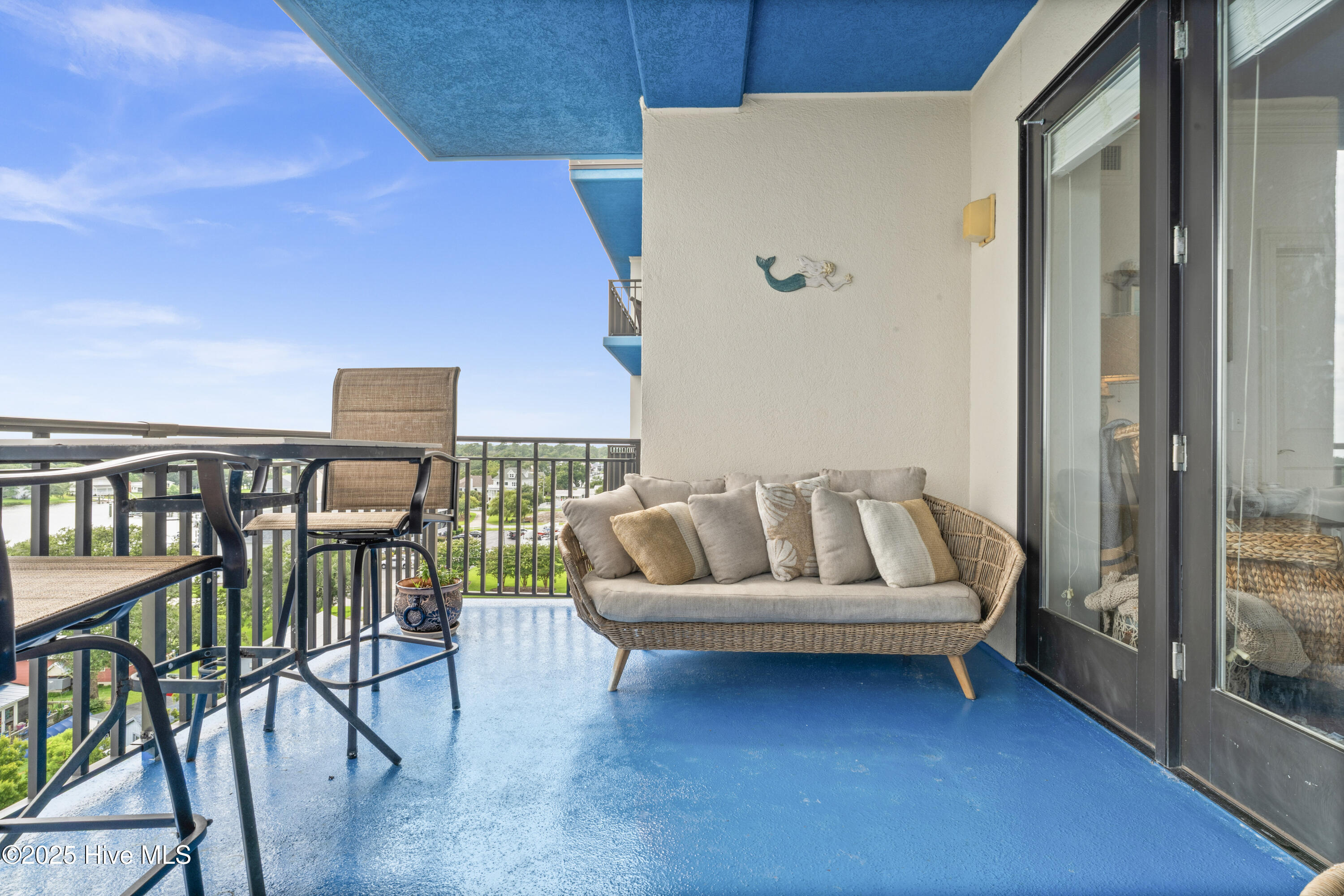 4425 Arendell Street 609,Morehead City